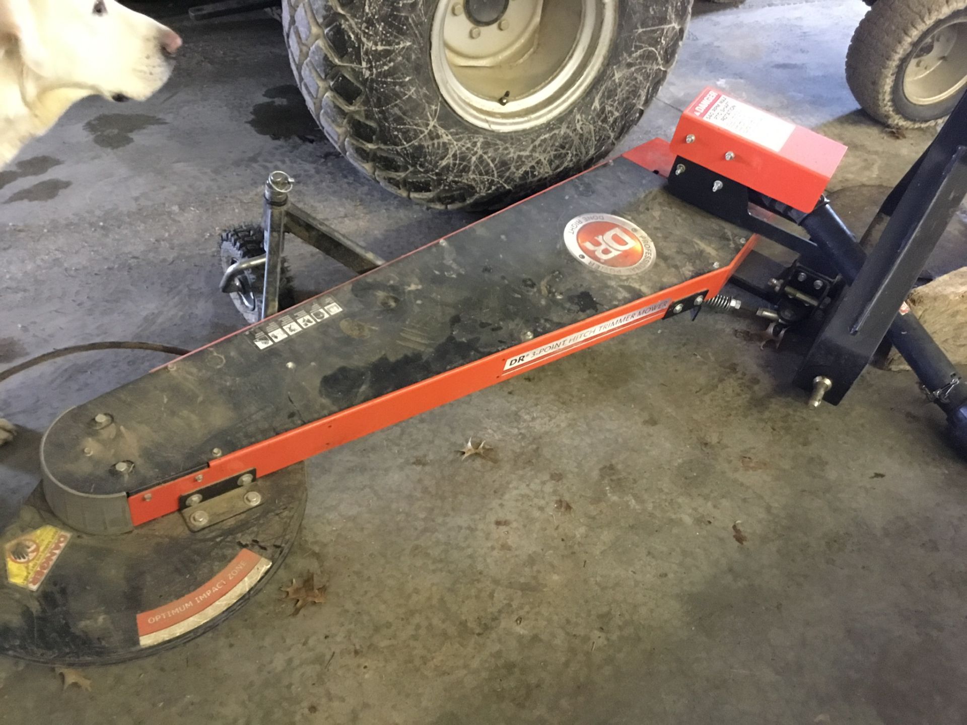 DR 3Pt. Hitch, PTO, Trimmer Mower - Image 3 of 5
