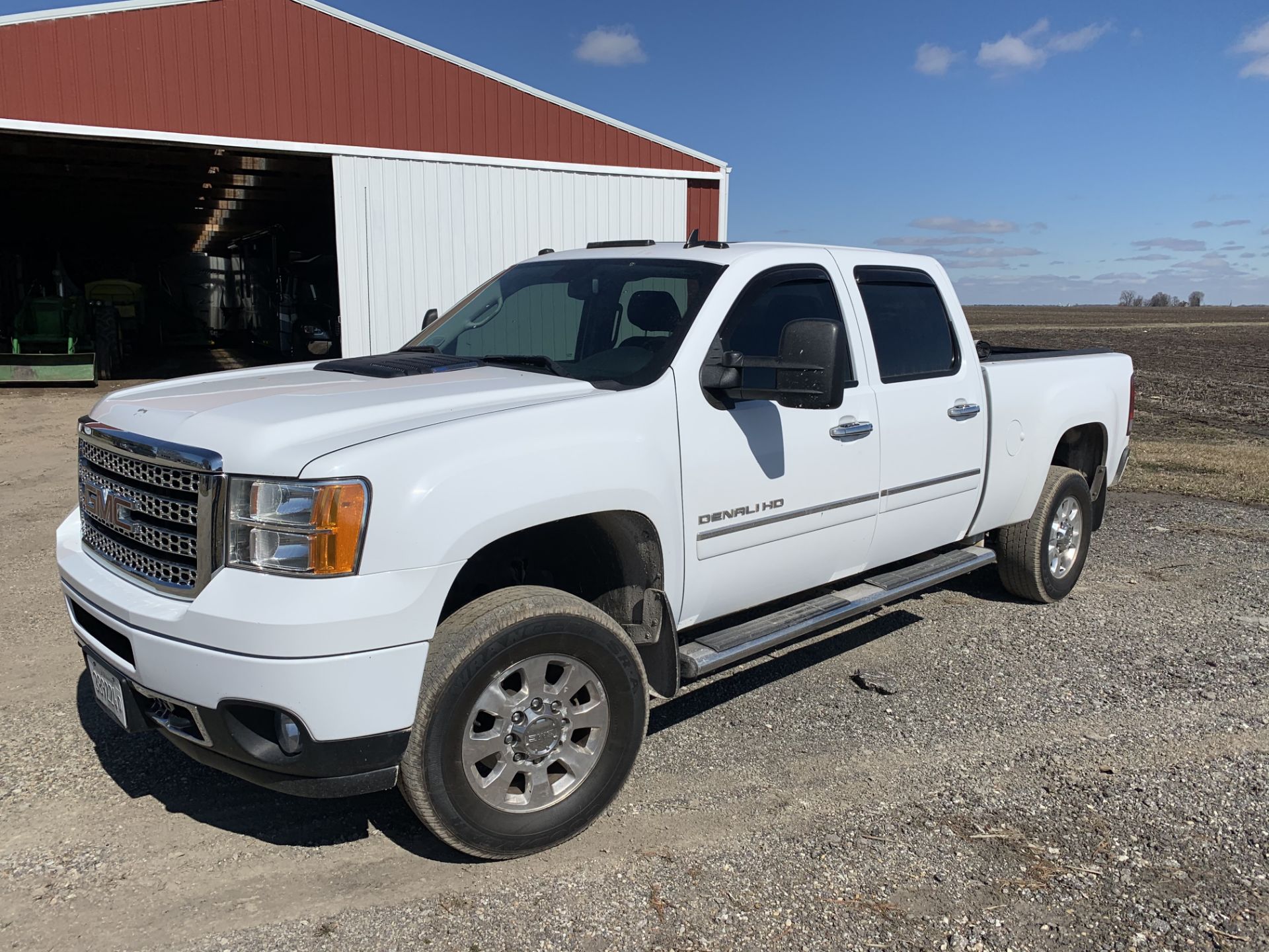 2013 GMC Denali 2500 HD Pickup 4x4 Duramax Diesel, Completely Deleted