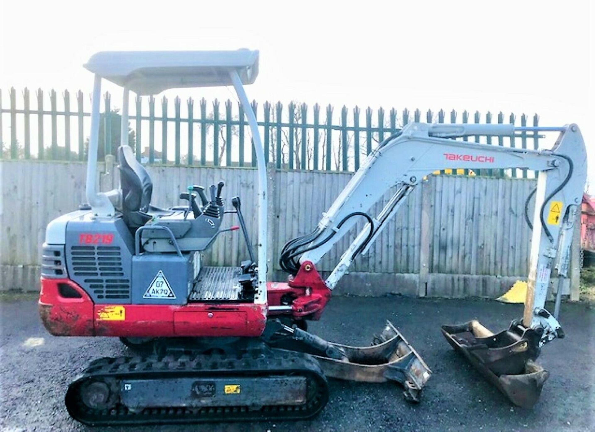 Takeuchi TB219