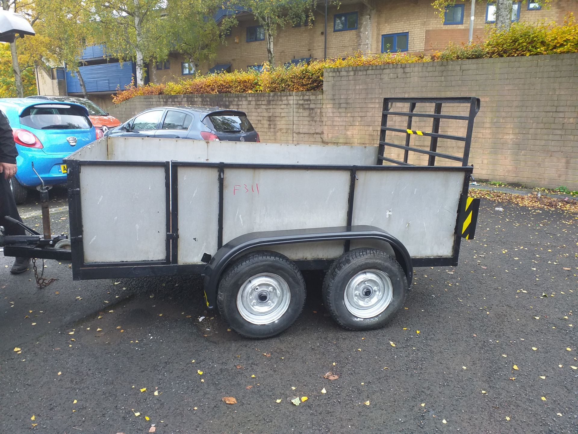 9ft by 7ft Plant Trailer - Image 2 of 5