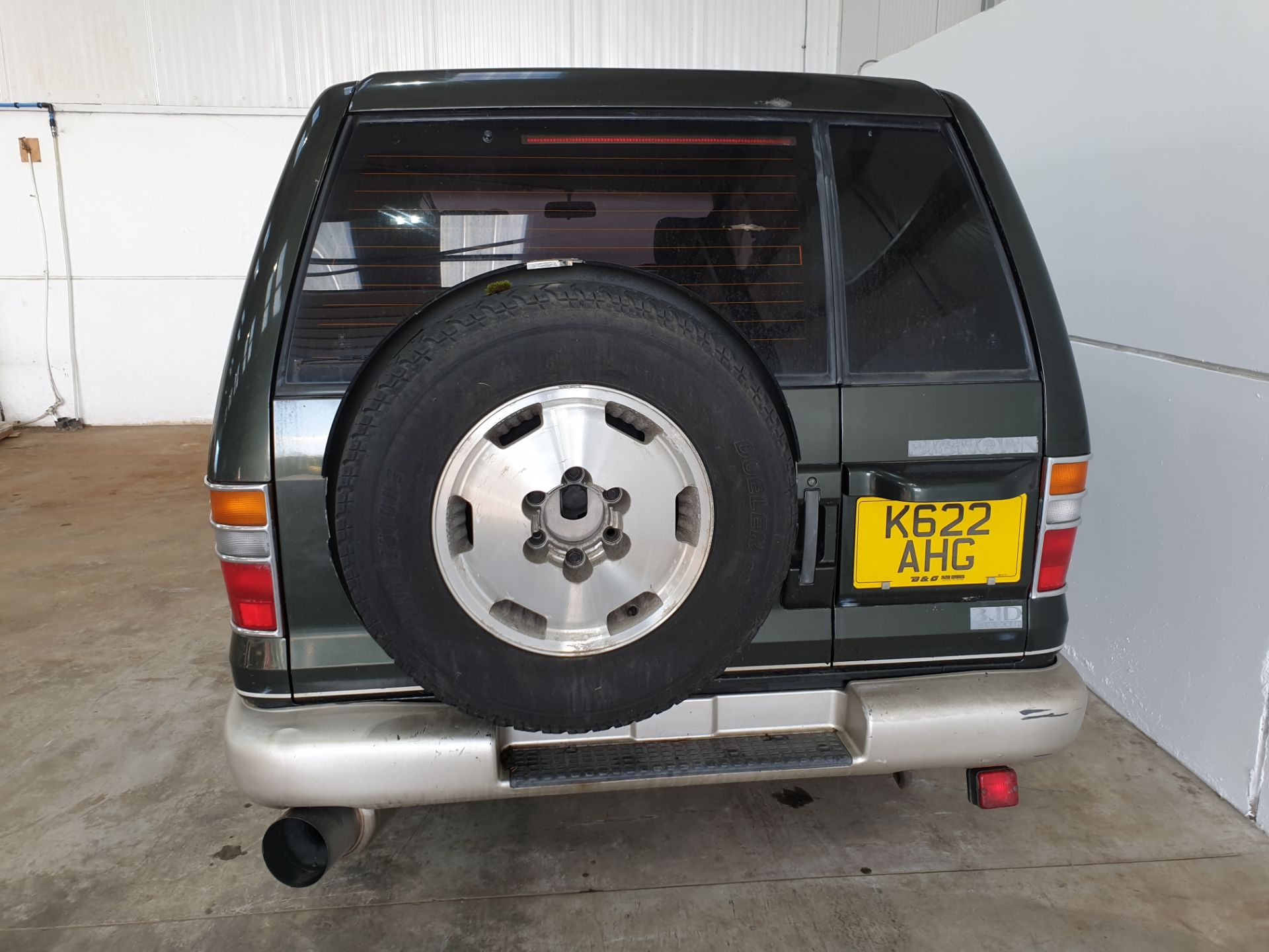 Isuzu Trooper Big Horn - Image 4 of 14