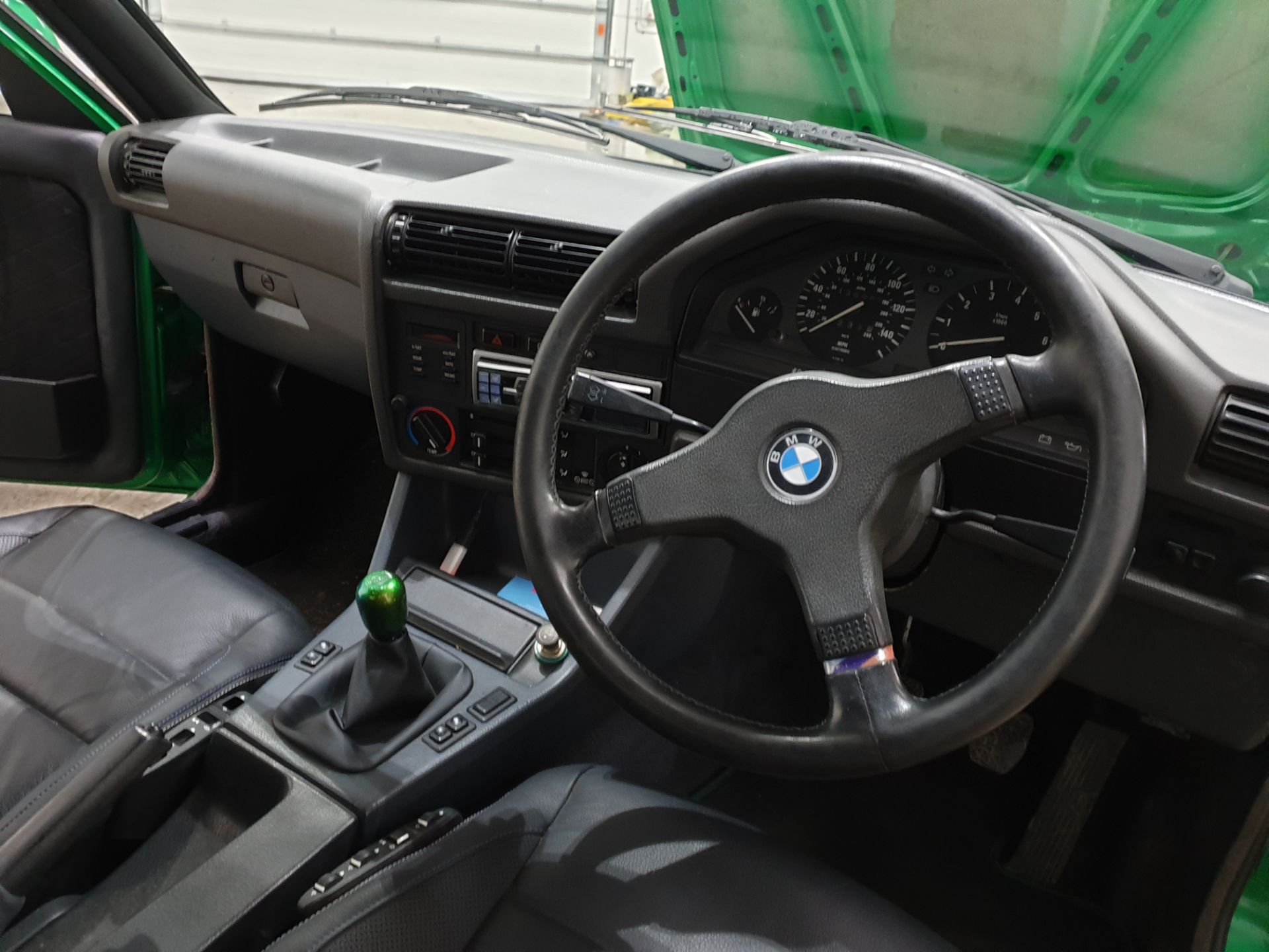 BMW 3 serires with 2.8 engine and loads of mods - Image 10 of 21