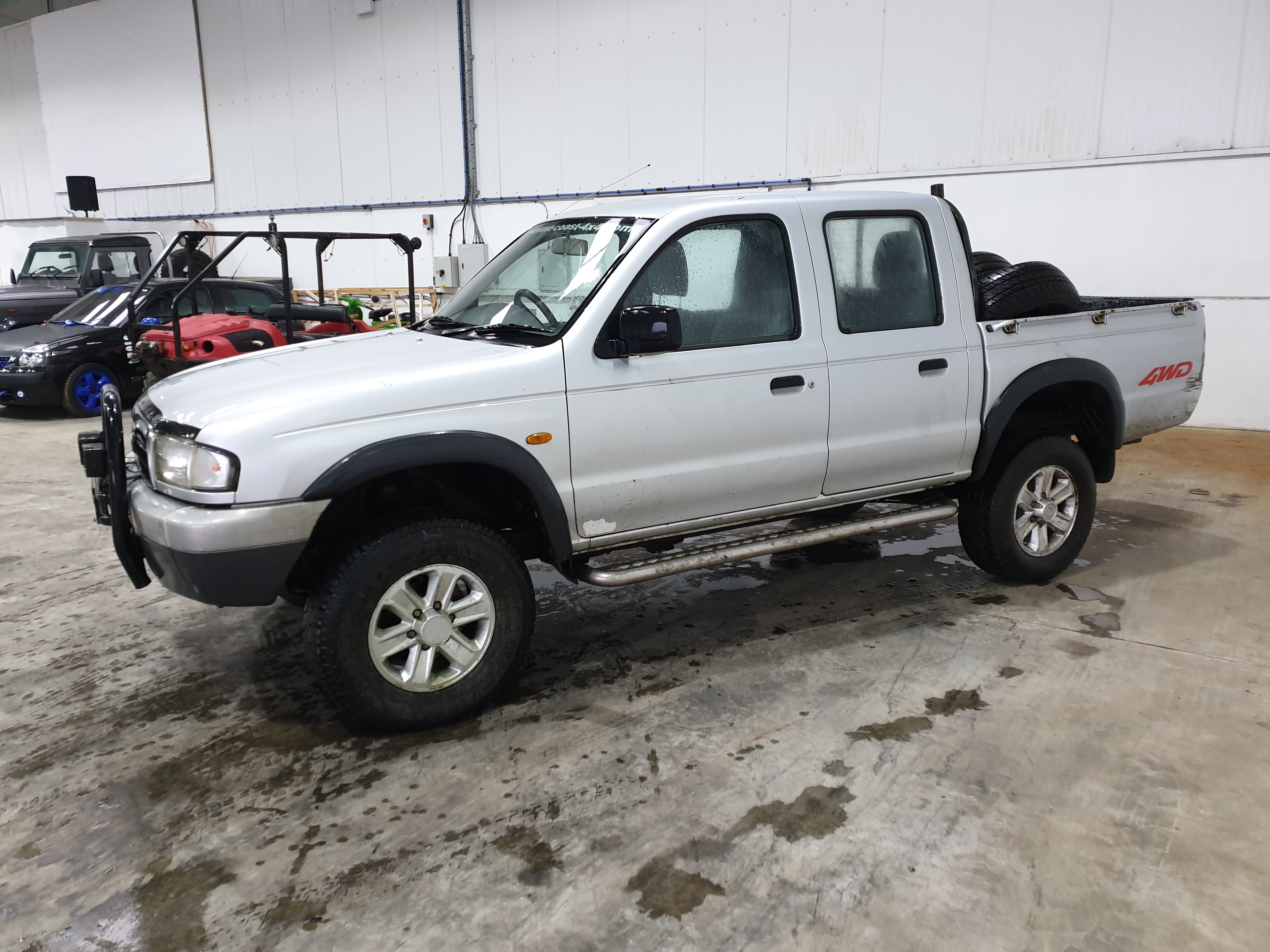 2002 Mazda B2500 Crew Cab 4 x 4 - Image 6 of 14