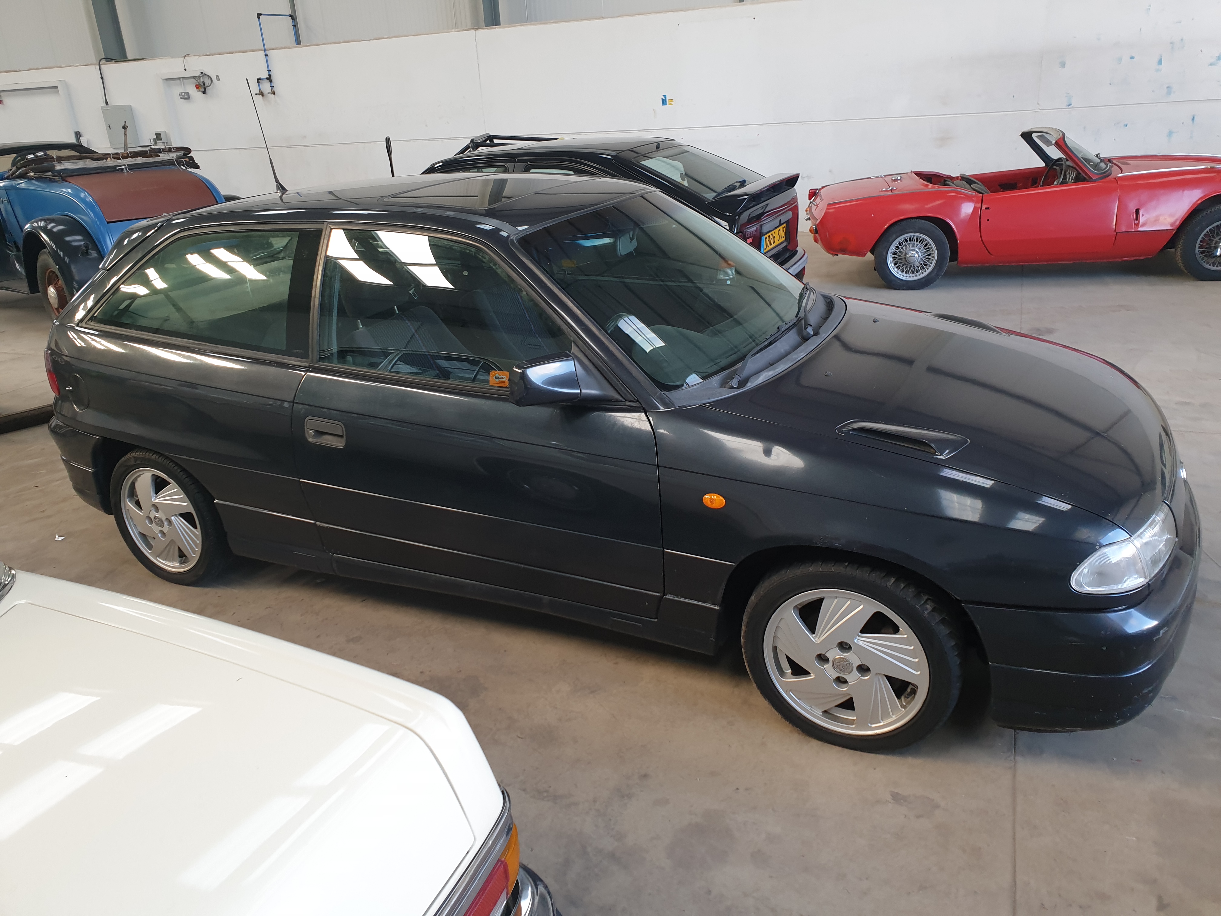 1994 Vauxhall Astra 2.0 GSI 8v - Image 7 of 12