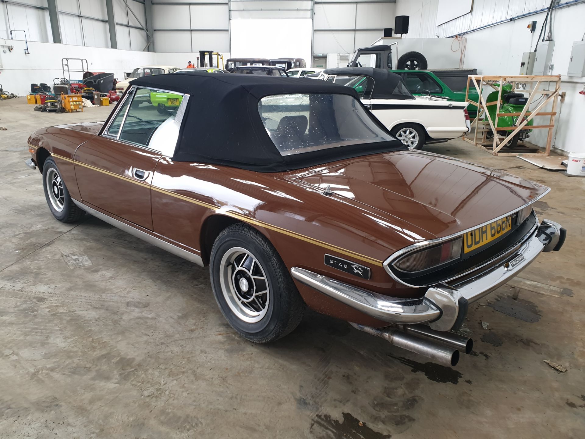 Triumph Stag - Image 6 of 14