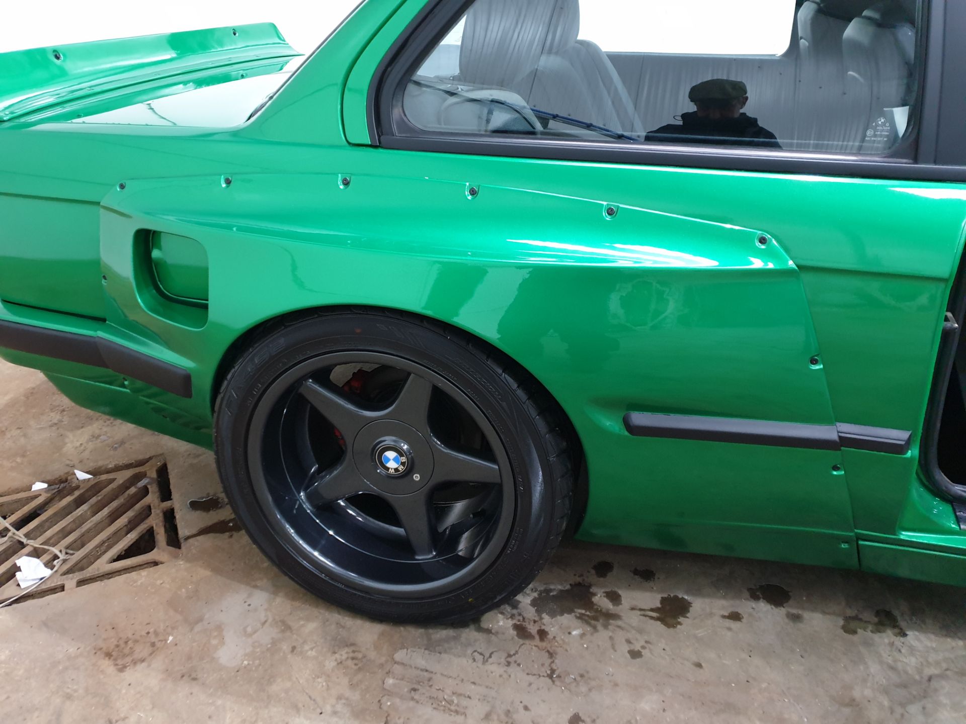 BMW 3 serires with 2.8 engine and loads of mods - Image 19 of 21