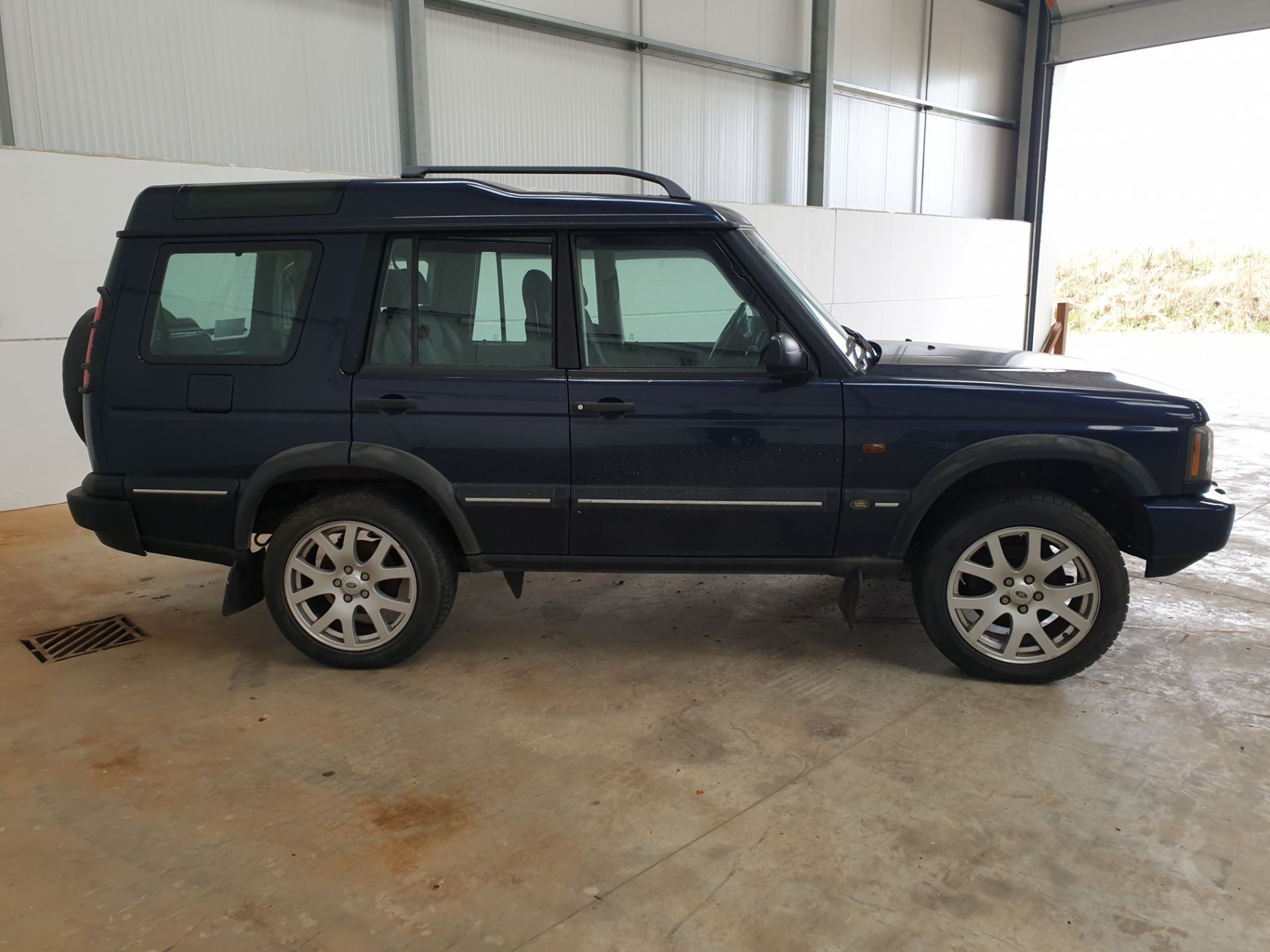 2002/ 52 Land Rover Discovery 2 - Image 2 of 11