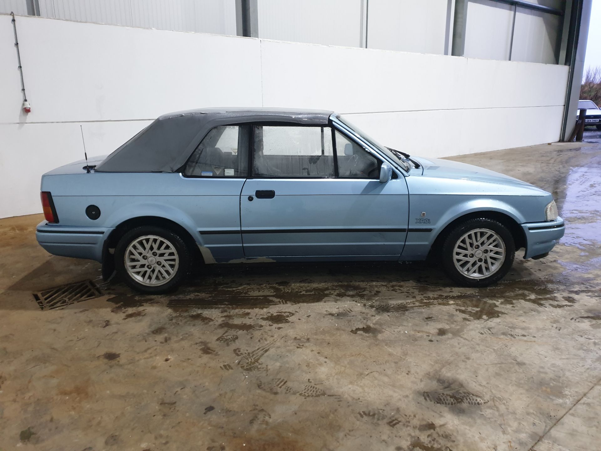 1988 Ford Escort XR3I Cabriolet - Image 2 of 12