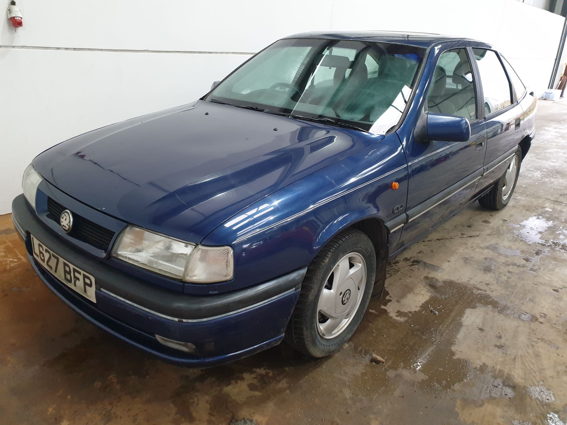 1994 Vauxhall Cavalier CD Auto - Image 7 of 16