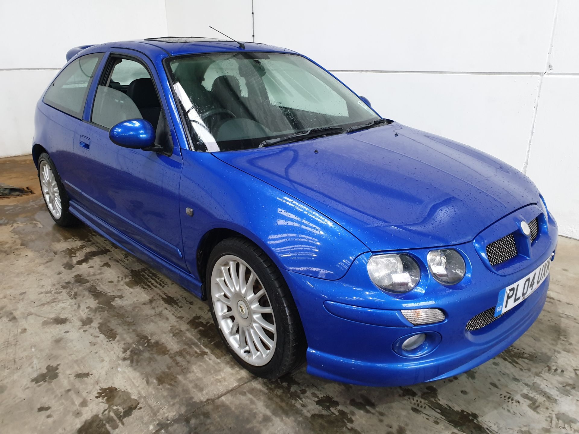 MG ZR