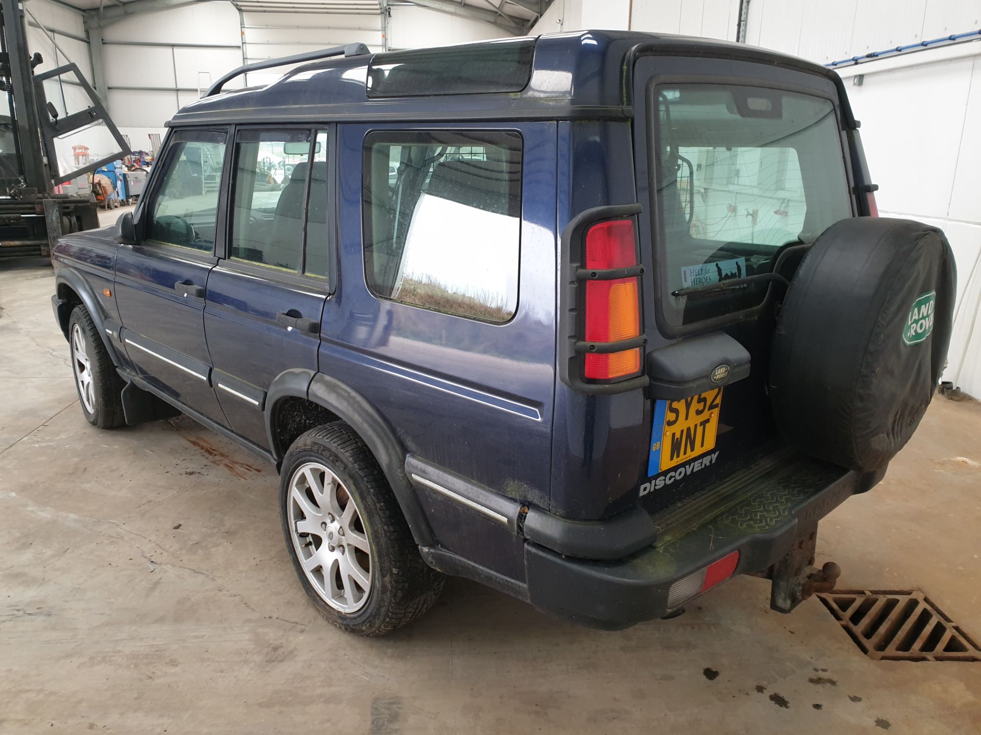 2002/ 52 Land Rover Discovery 2 - Image 5 of 11