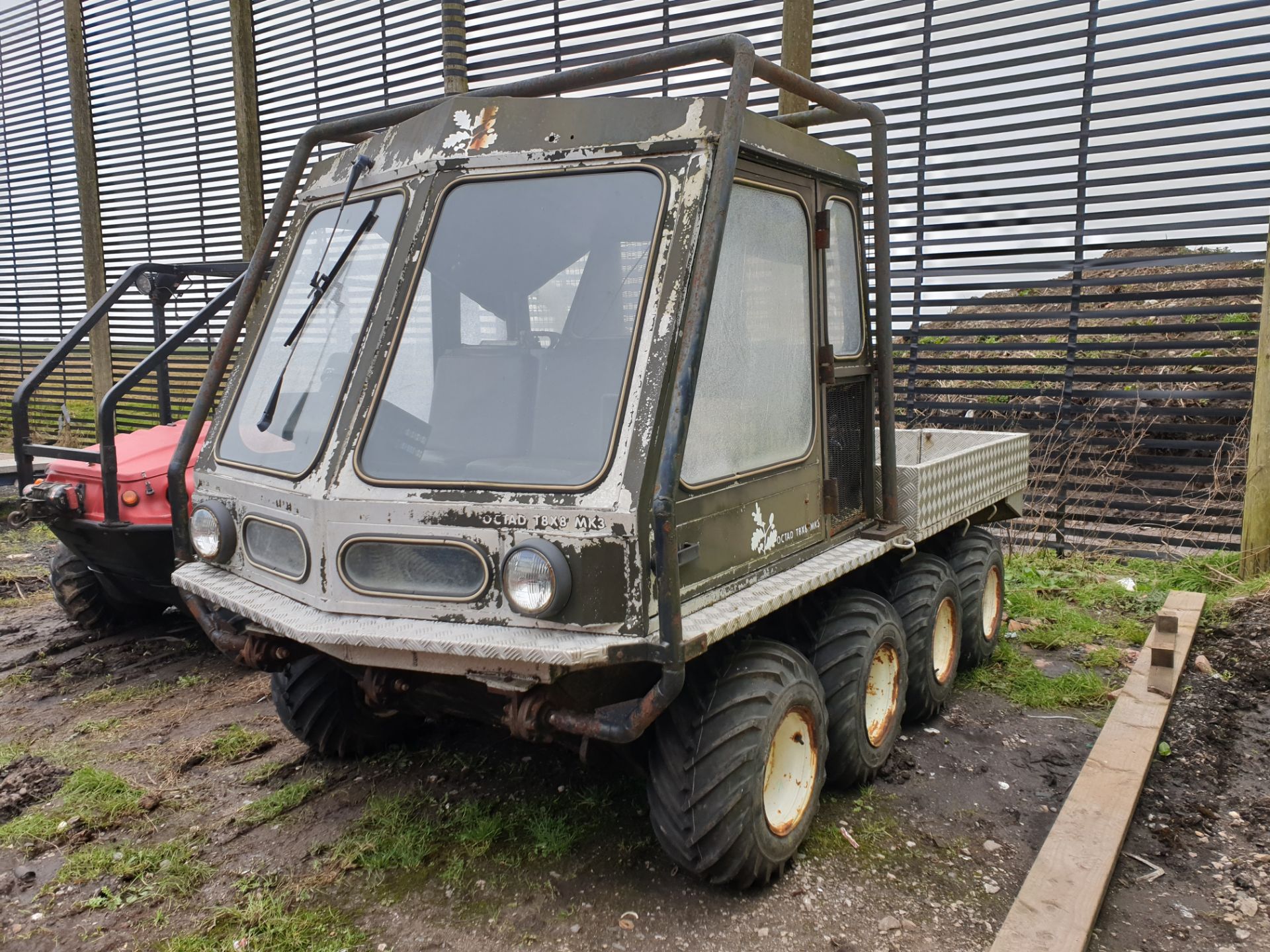 Octad off road vehicle - Image 9 of 10