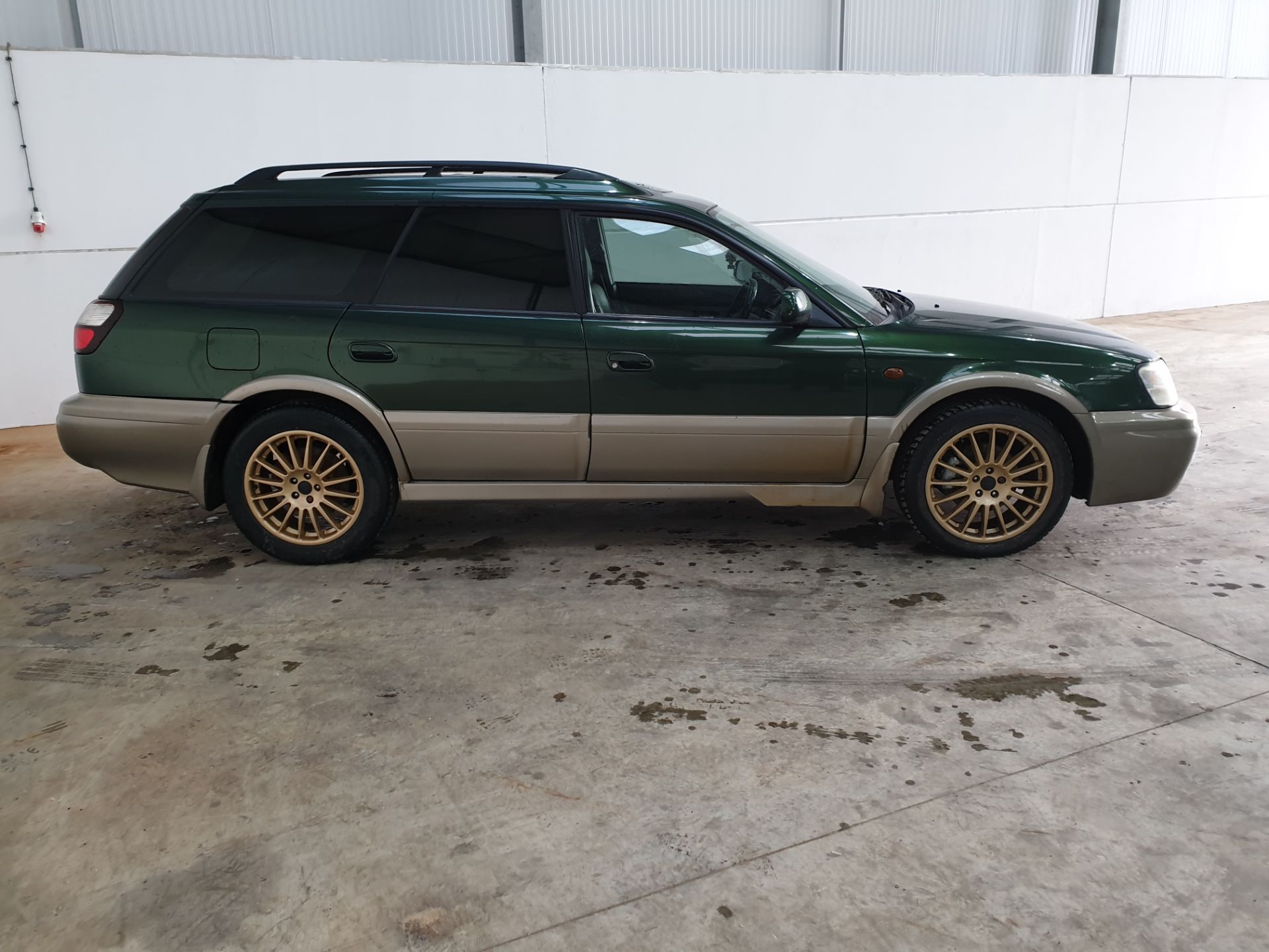 1998 Subaru Legacy estate - Image 2 of 14