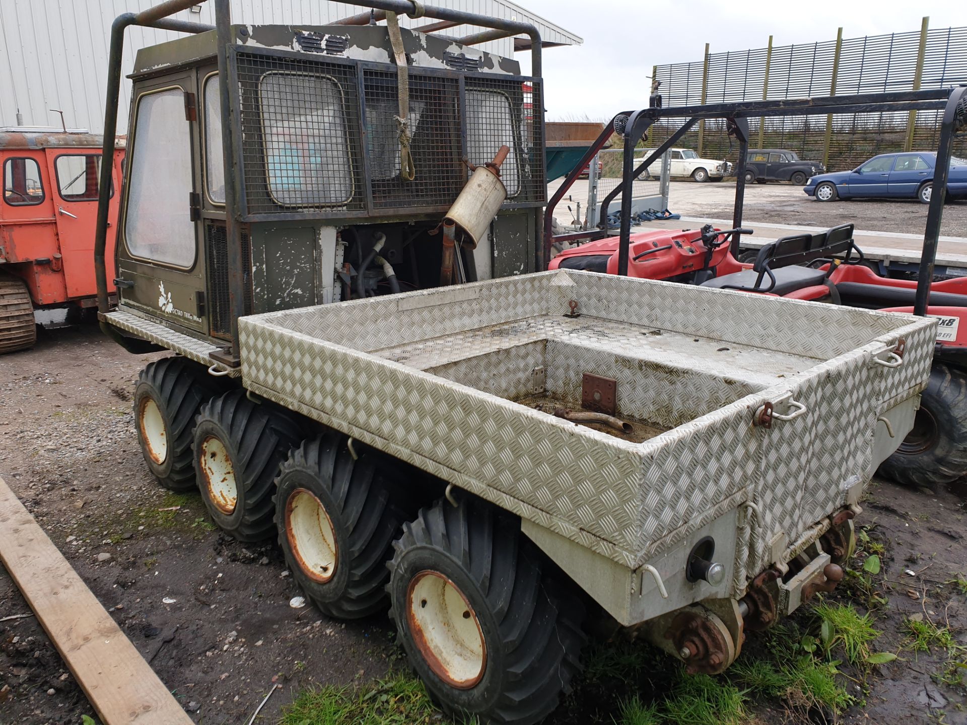 Octad off road vehicle - Image 5 of 10