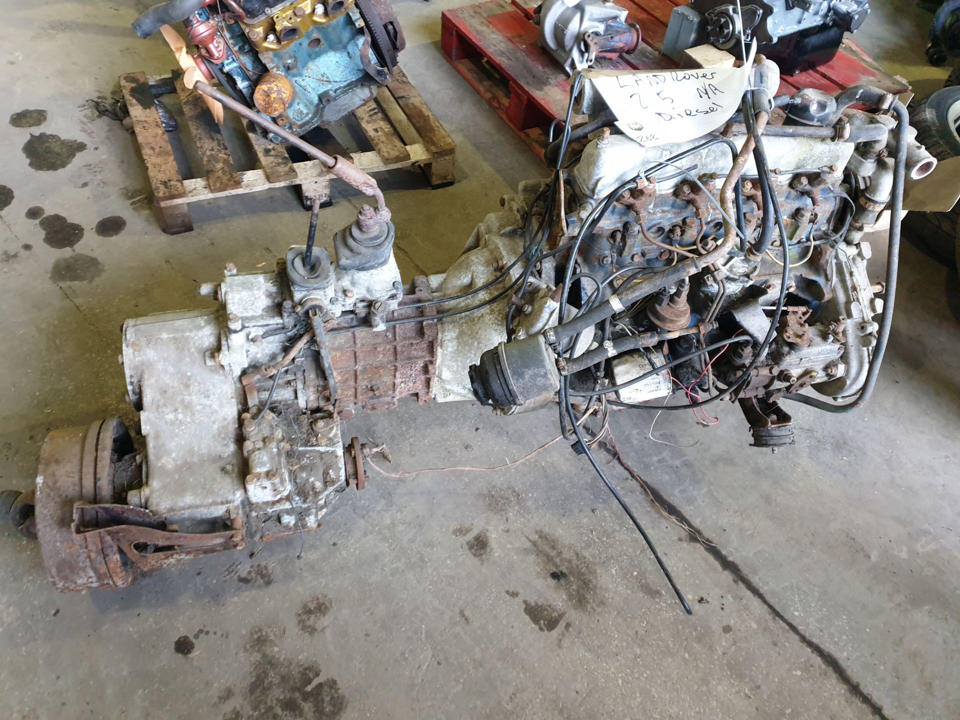 Land rover 2.5d engine and box