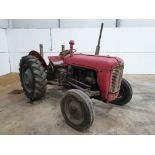 Massey Ferguson 35X with spreader