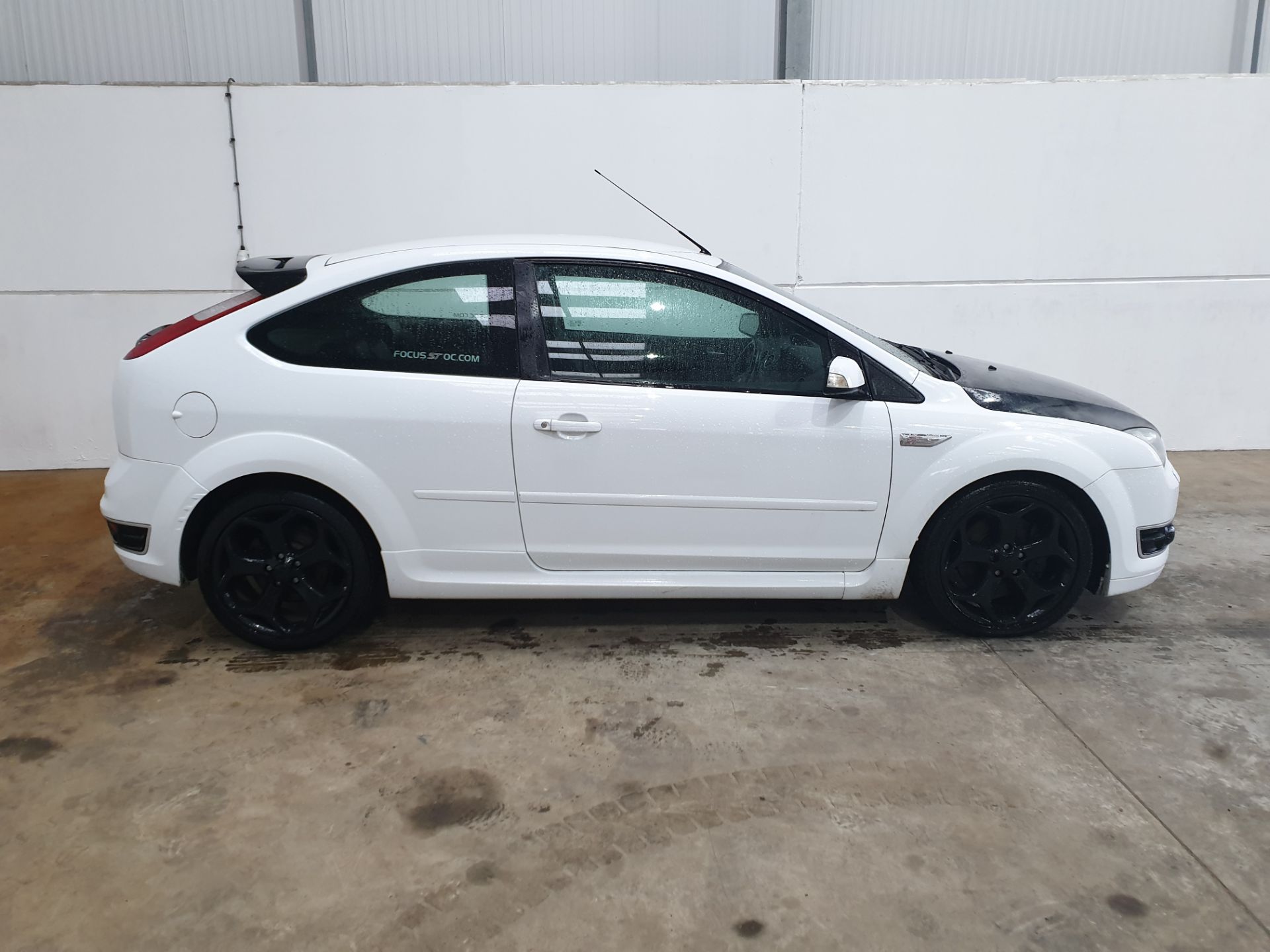 Ford Focus ST-3 - Image 2 of 13