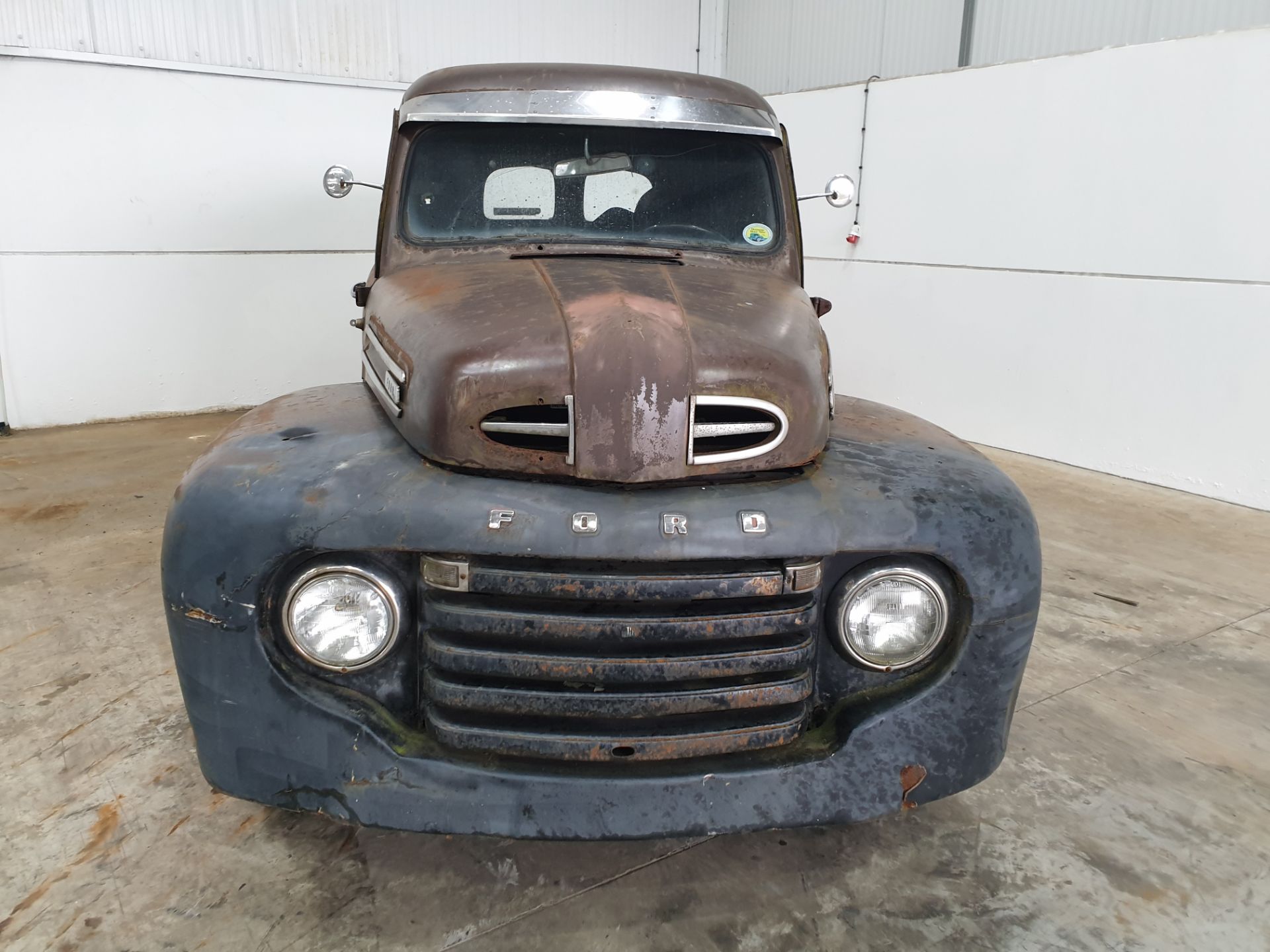 1949 Ford F100 panel van - Image 8 of 10