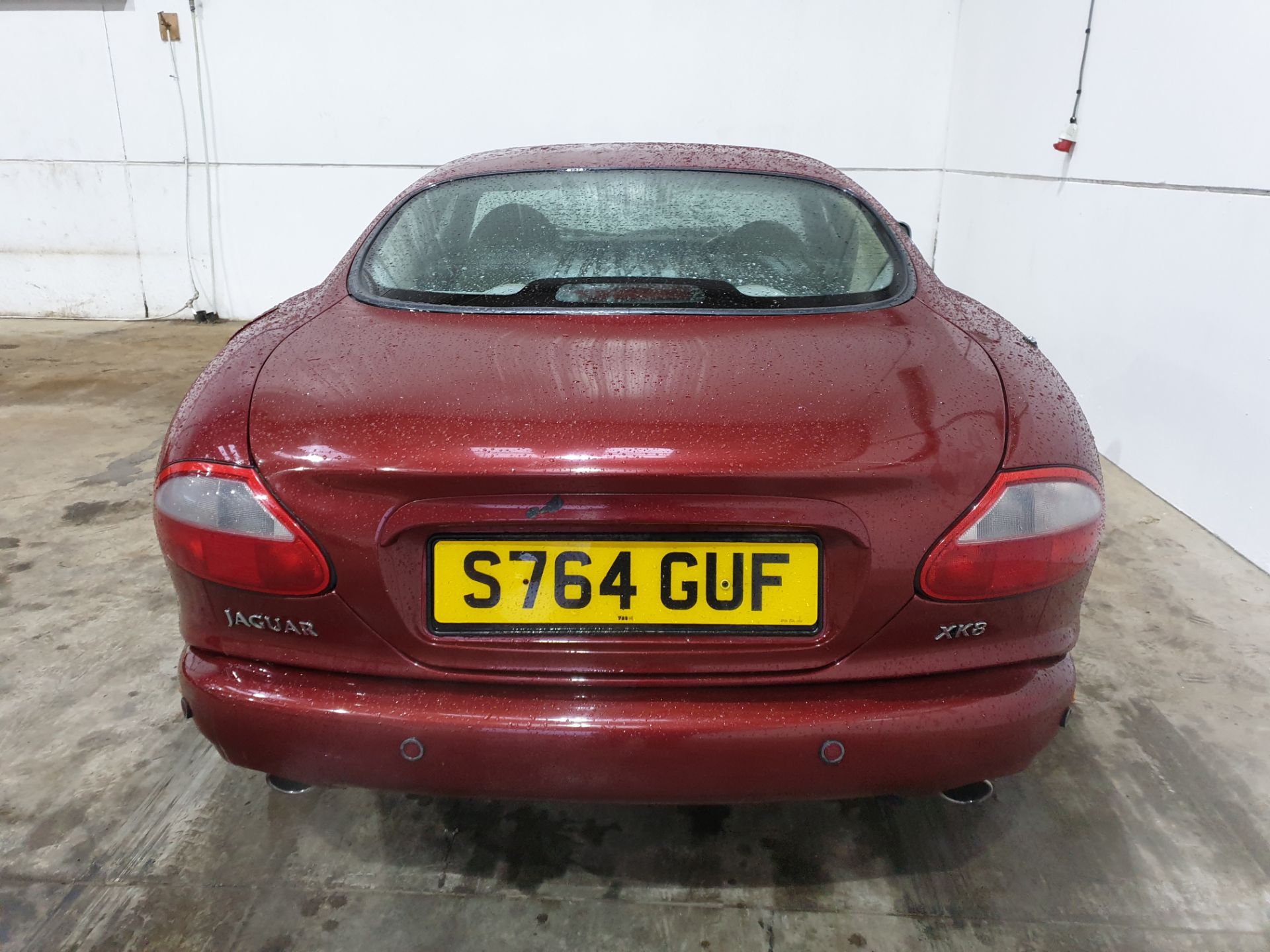 Jaguar XK8 Coupe - Image 4 of 12