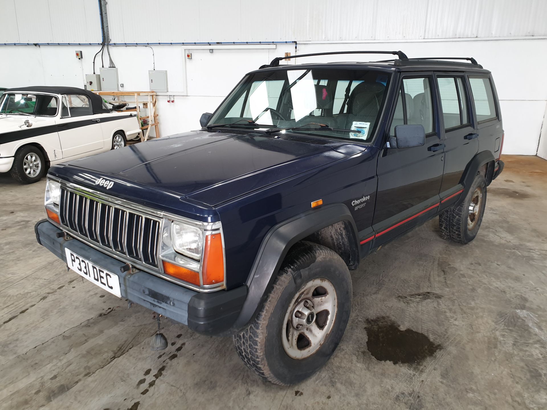 Jeep Cherokee - Image 7 of 12