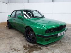 BMW 3 serires with 2.8 engine and loads of mods