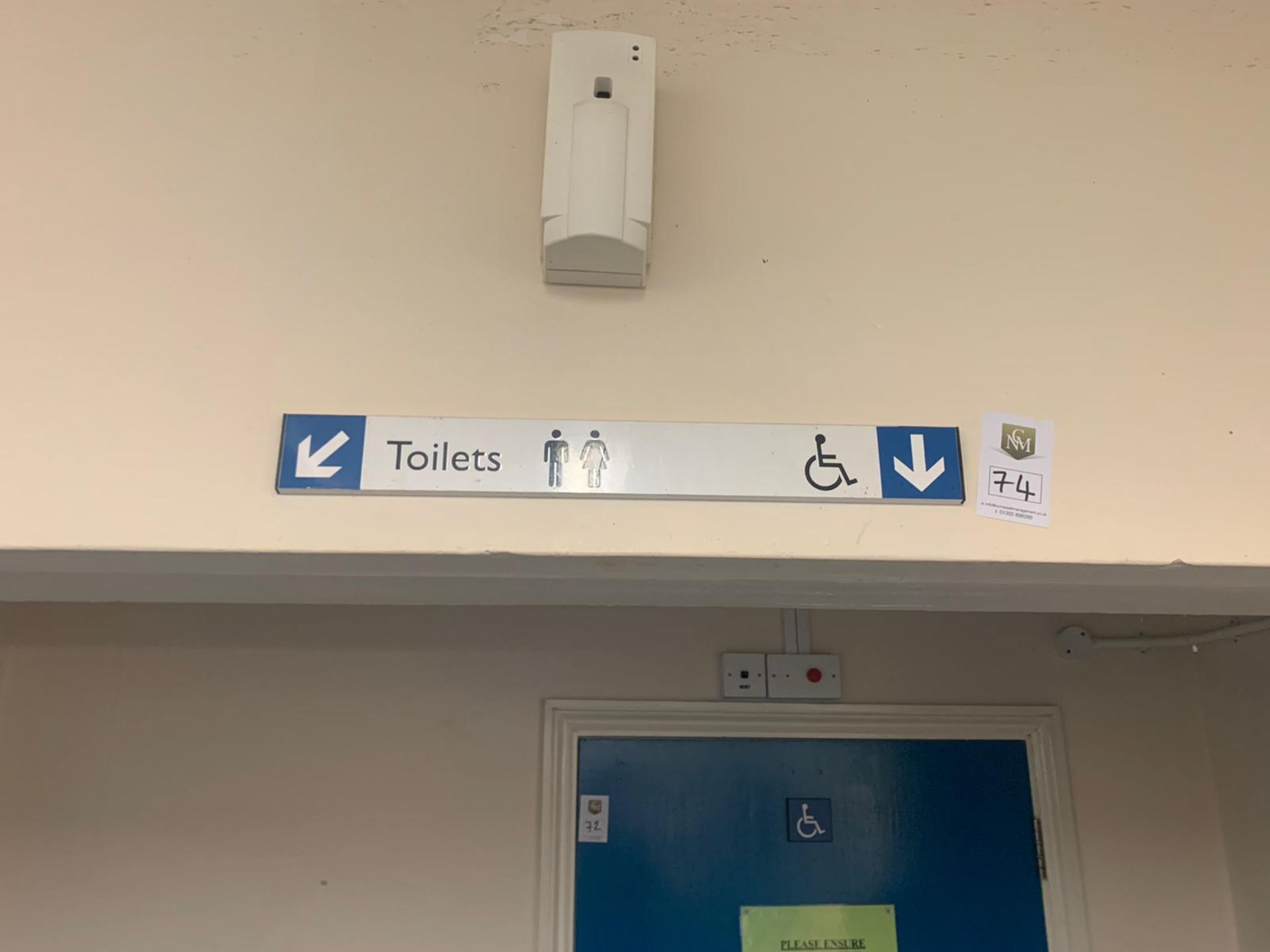 Toilet Sign