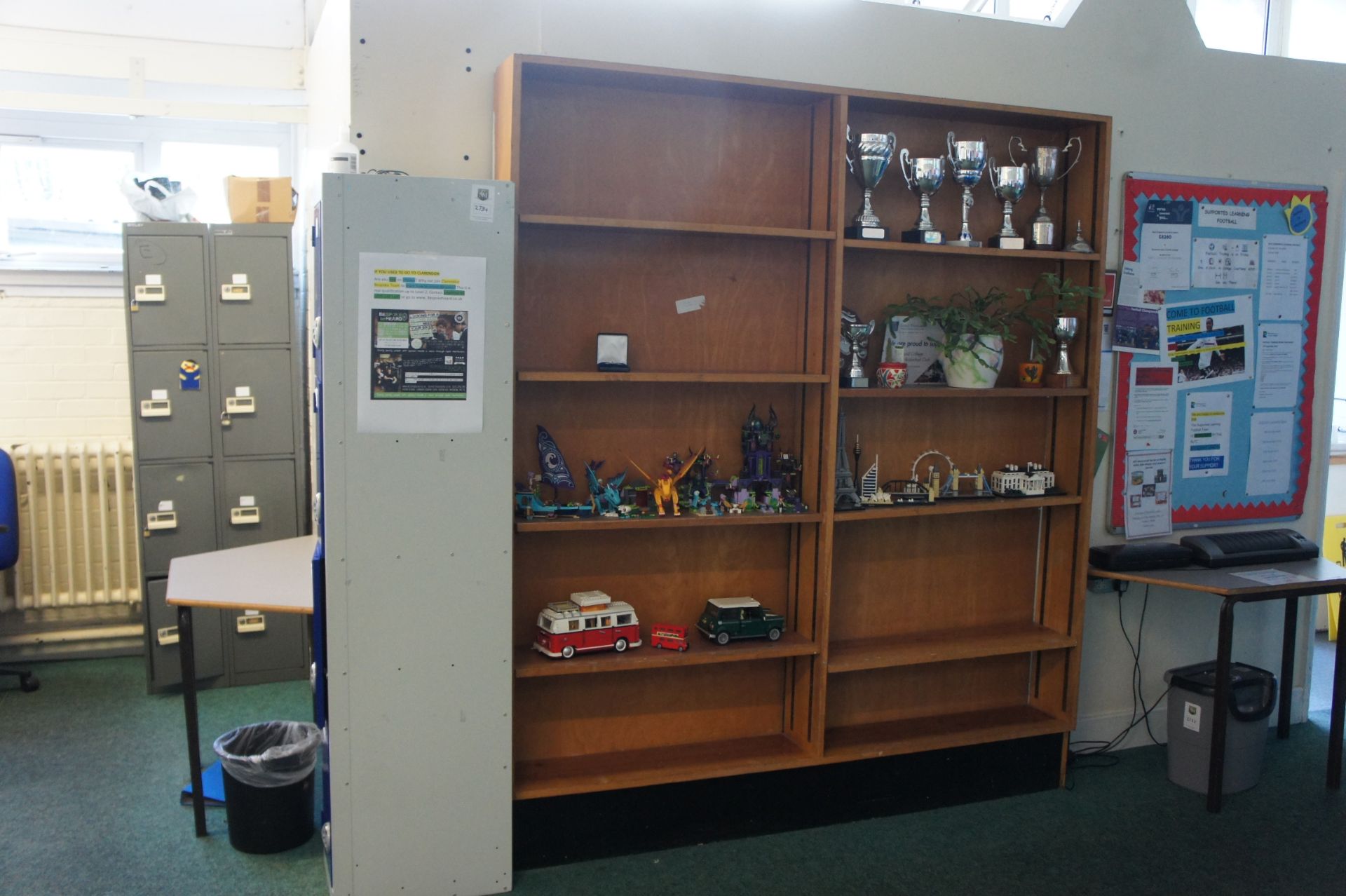 Miscellaneous lot comprising, 4 x four drawer filing cabinets, three drawer pedestal, wooden flower - Image 5 of 9