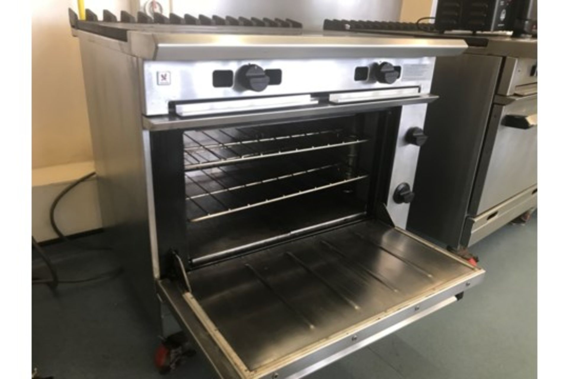 Oven With 2 Hot Plates - Image 2 of 3