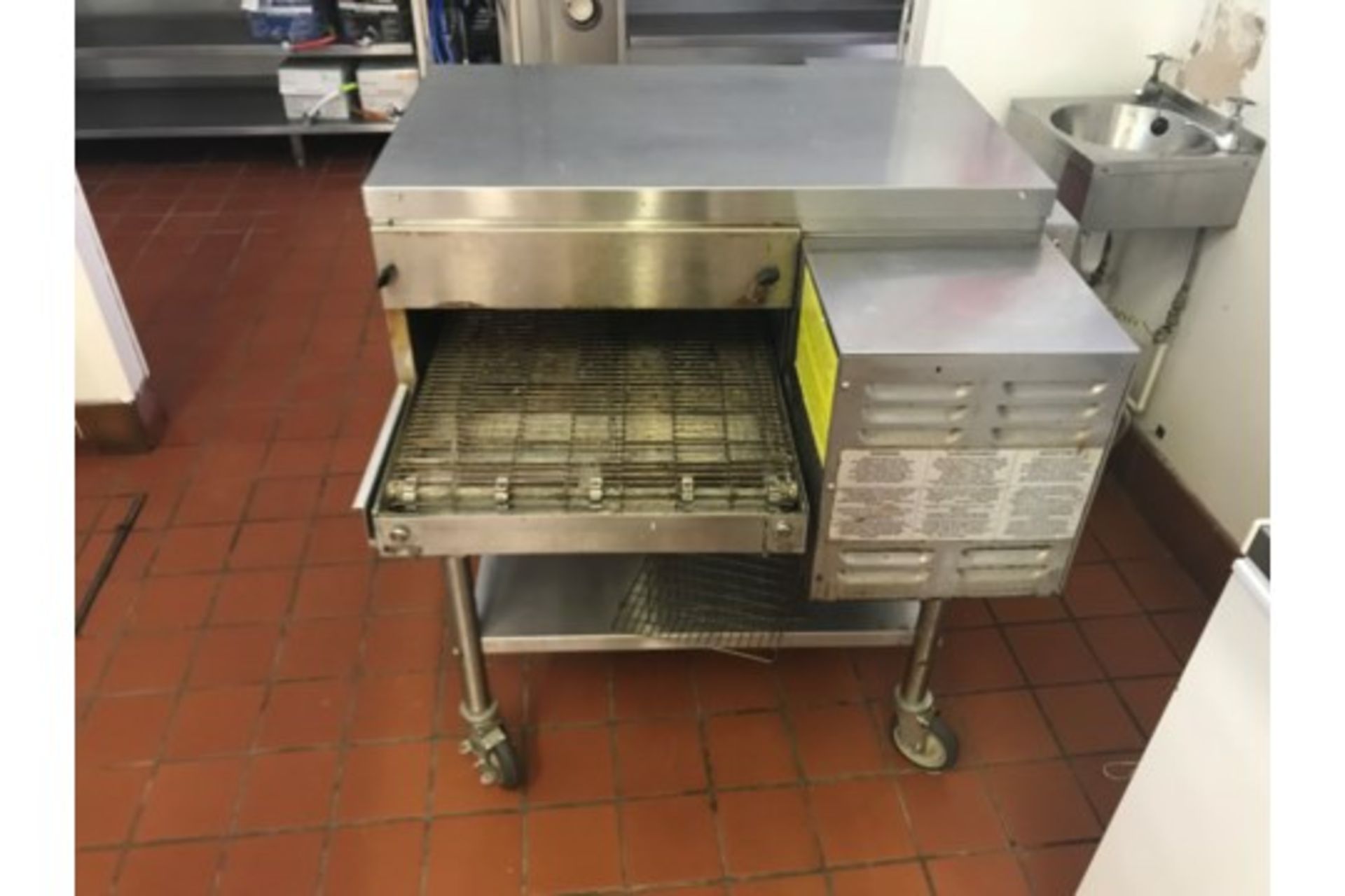 Blodgett S1820 Conveyor Belt Pizza Oven - Image 4 of 8