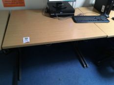 5 x computer desks