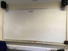 Whiteboard + 2 x Skytec speakers