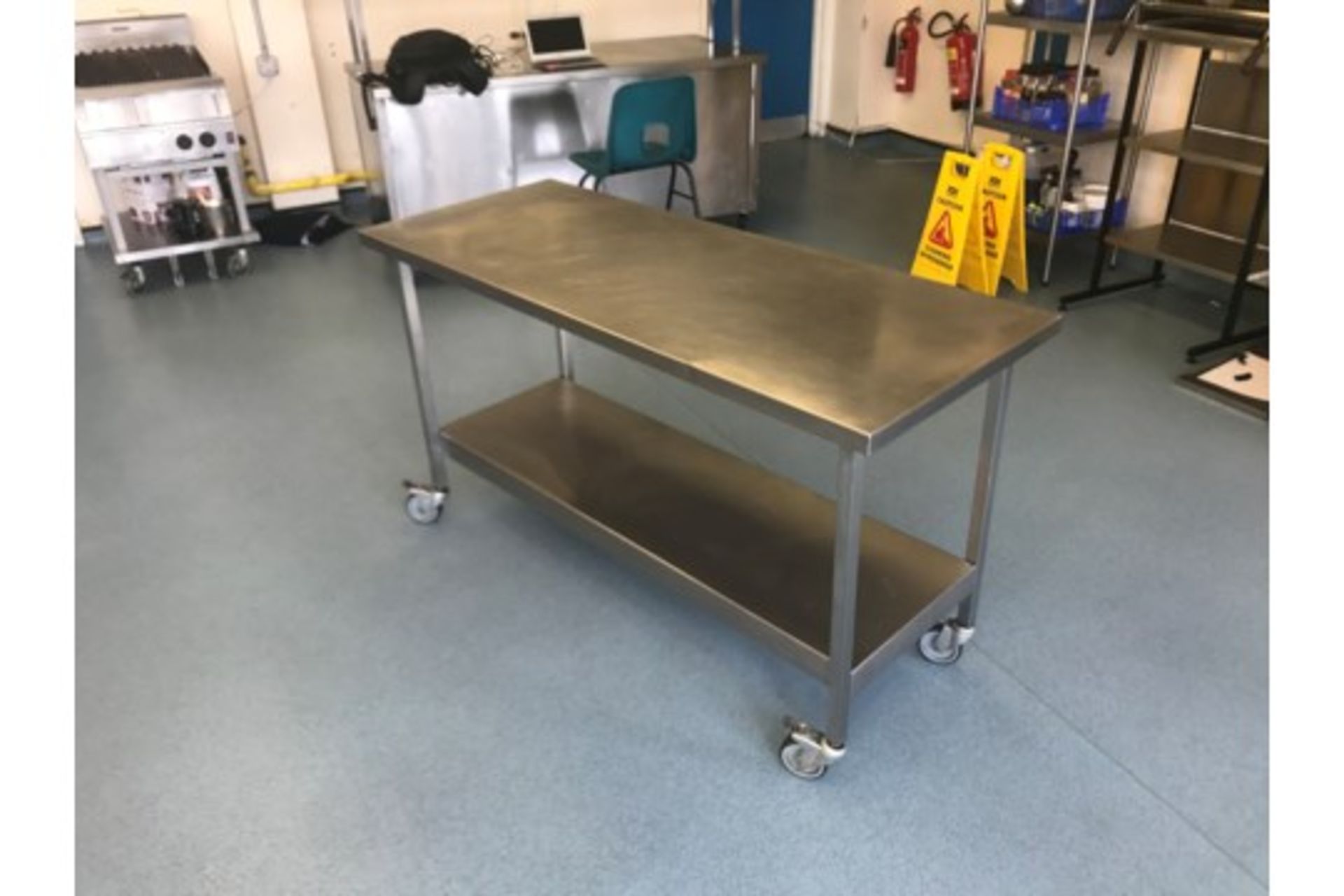 Stainless Steel Prep Table On Casters - Bild 2 aus 2