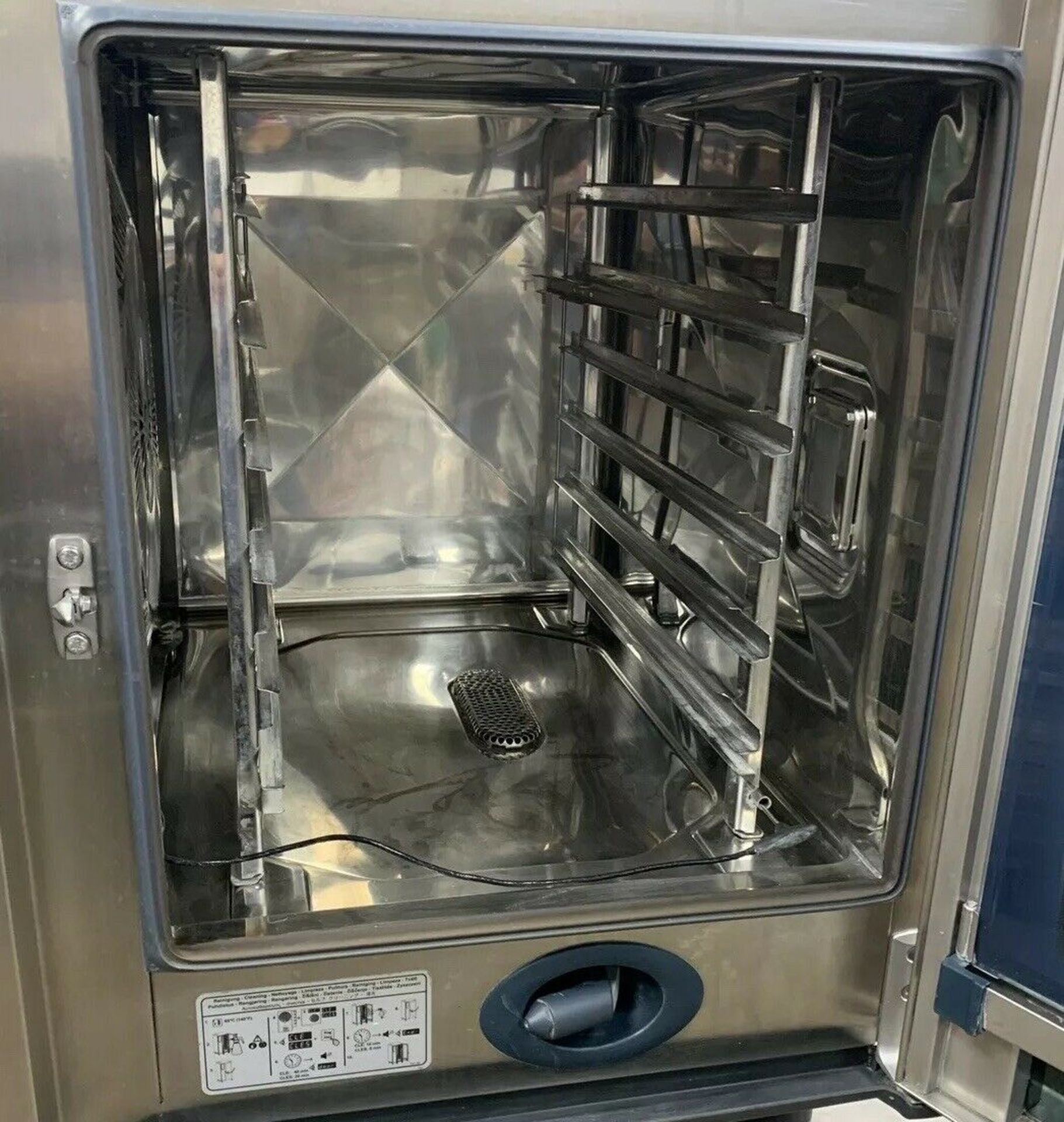 Rational CMP61 6 Grid Combination Oven - Image 6 of 8