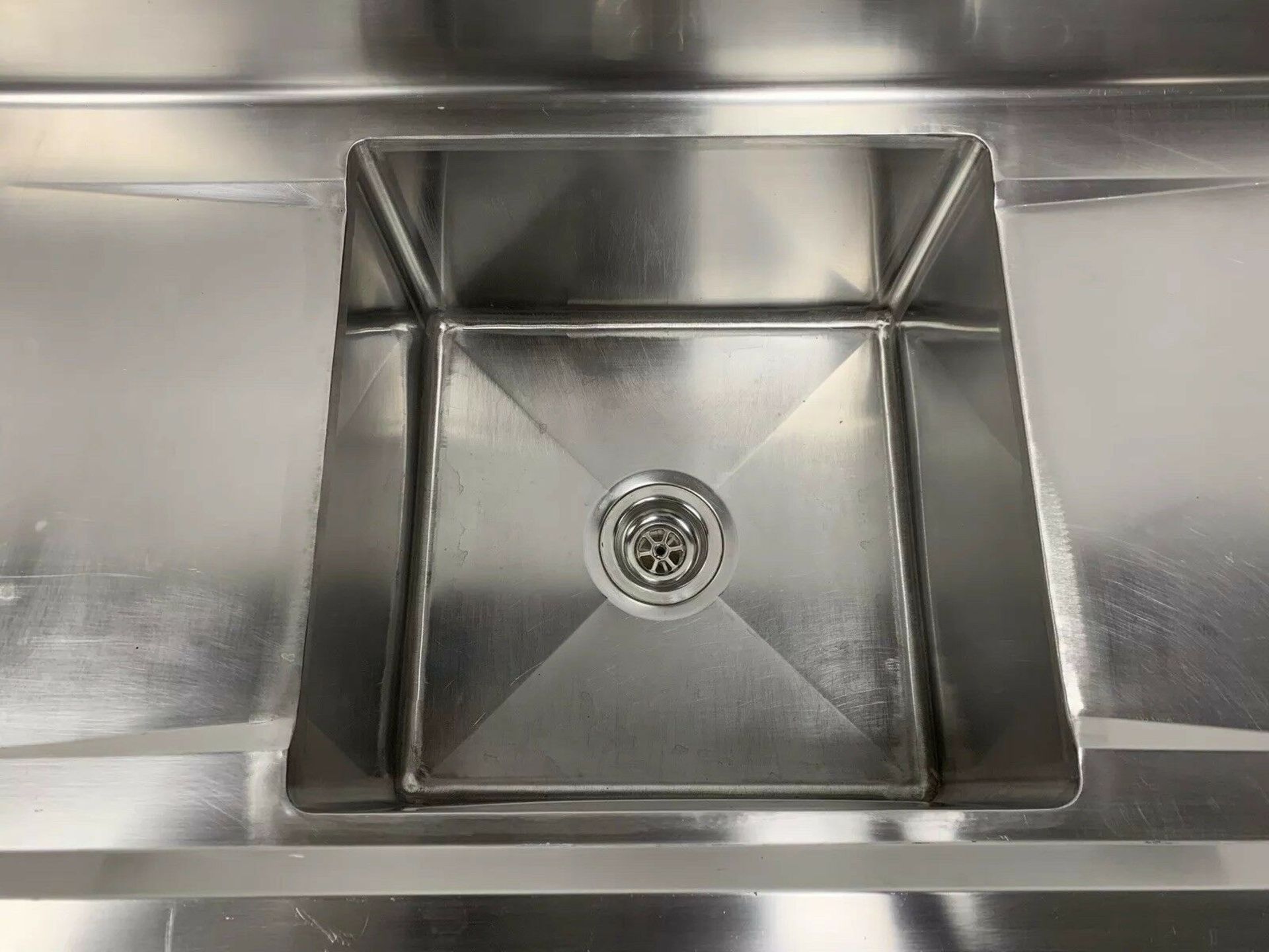 Stainless Steel Commercial Single Bowl Sink With Double Drainer - Image 6 of 6