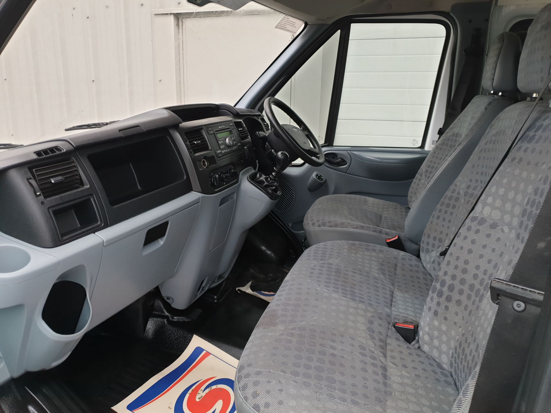 2013 / 63 Ford Transit 2.4 Diesel Welfare Van - Image 16 of 19