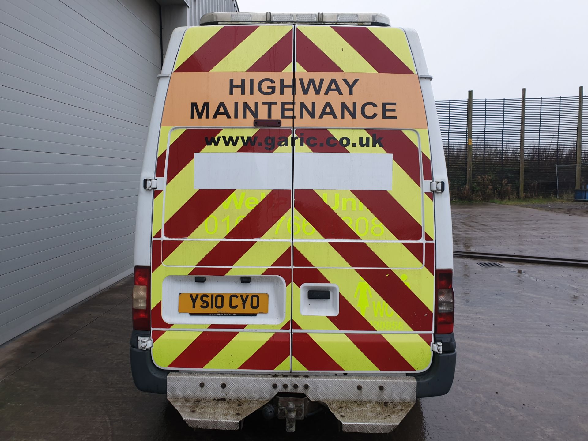 2010 / 10 Ford Transit 2.4 Diesel Welfare Van - Image 4 of 20