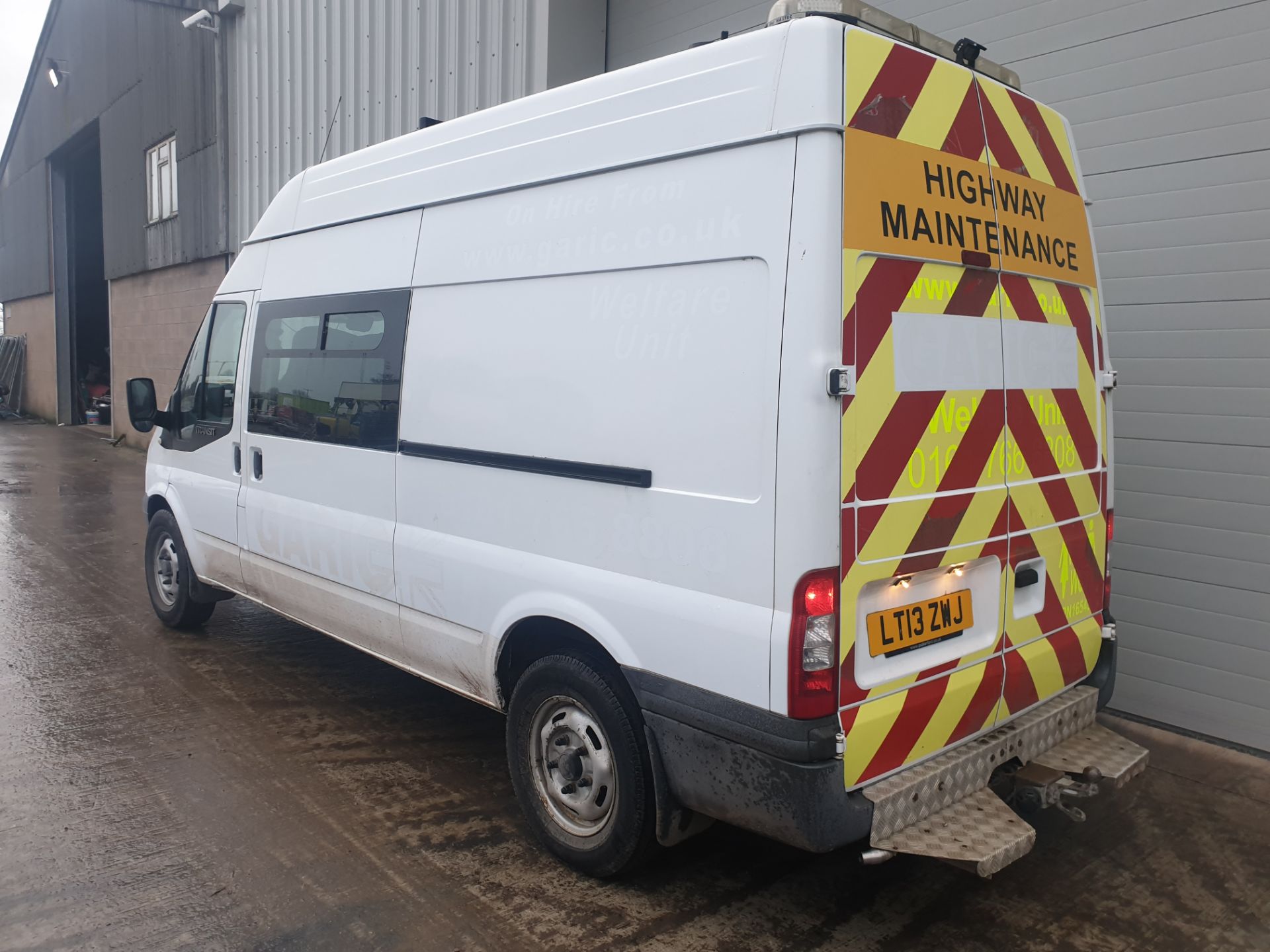 2013 / 13 Ford Transit 2.4 Diesel Welfare Van - Image 5 of 23