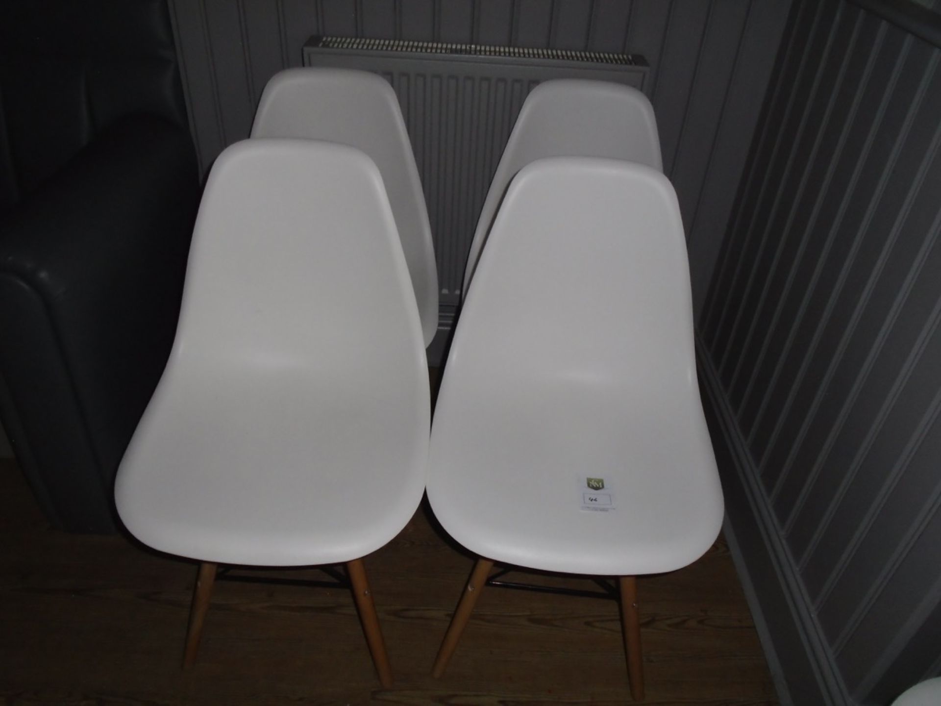 set of 4 plastic chairs