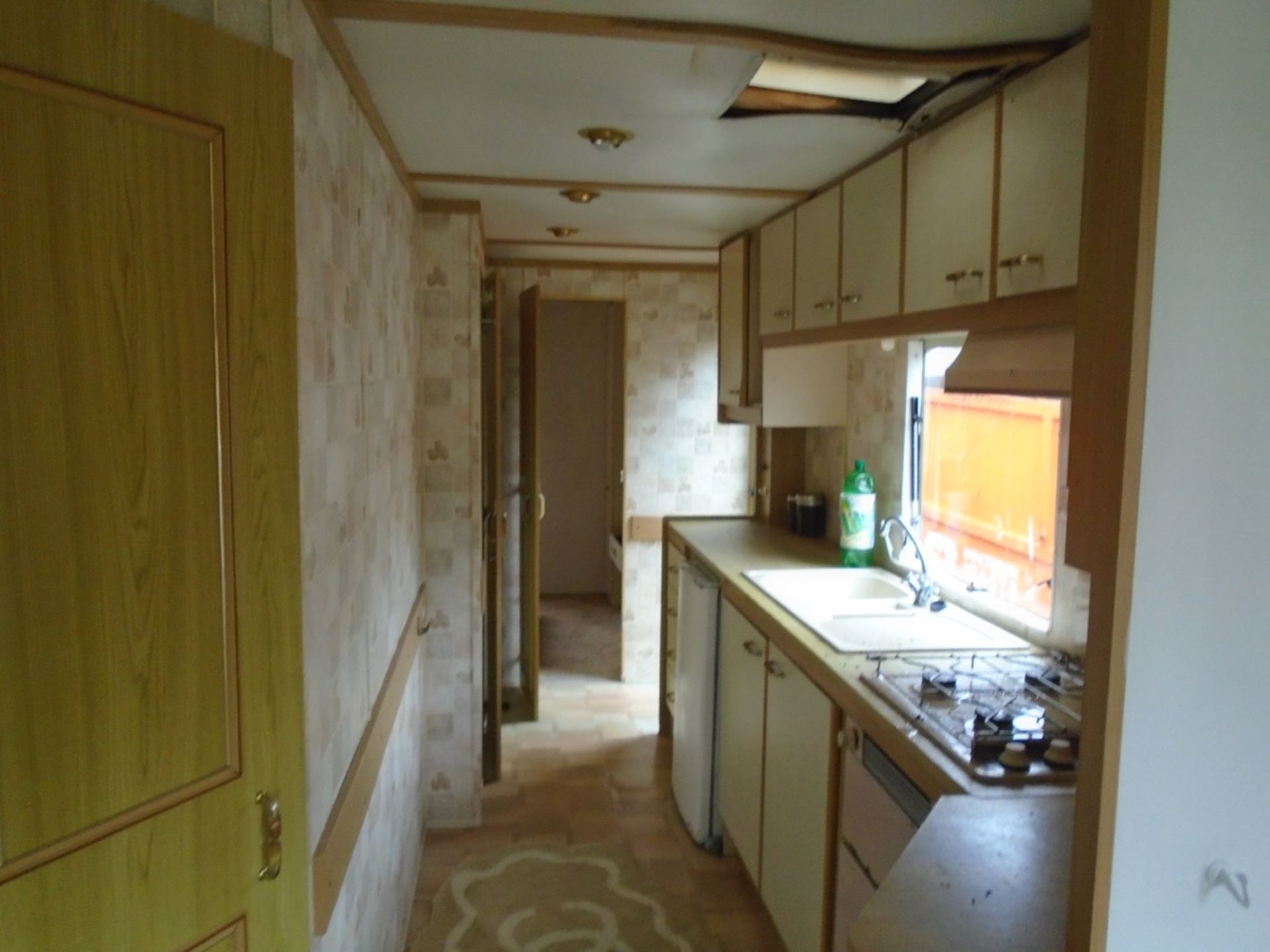 leven 30 static caravan - Image 3 of 8