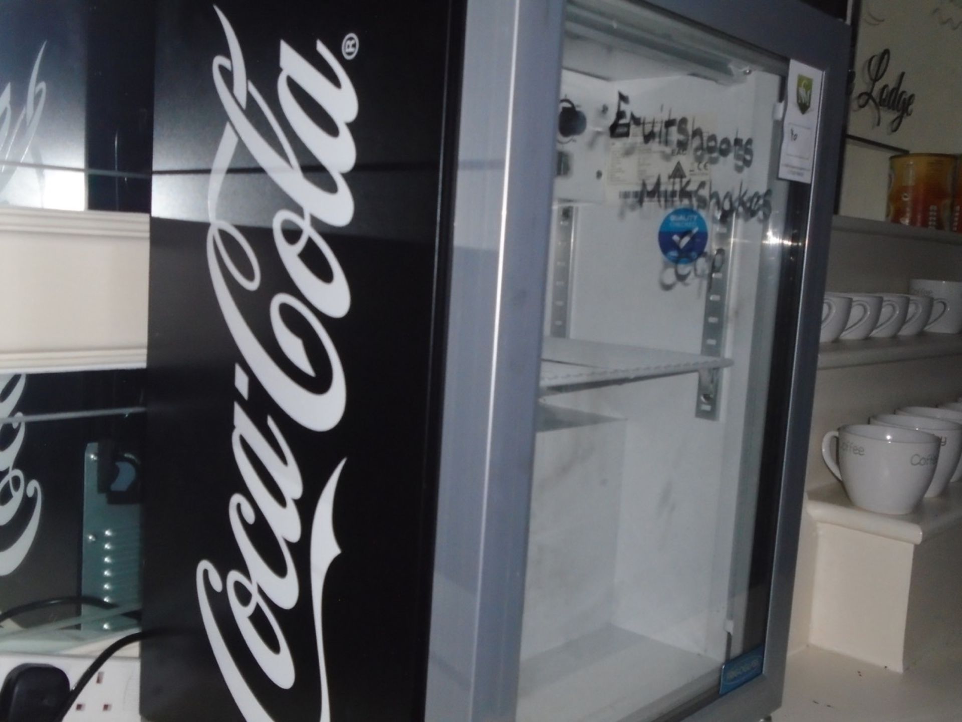 Coca cola single bar fridge - Image 2 of 2