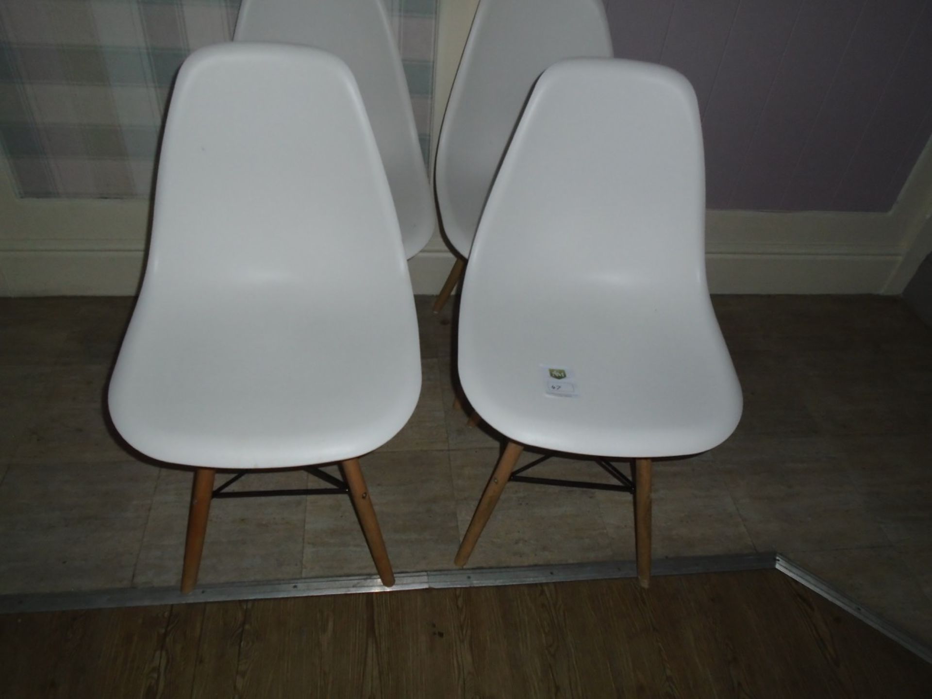 set of 4 plastic chairs