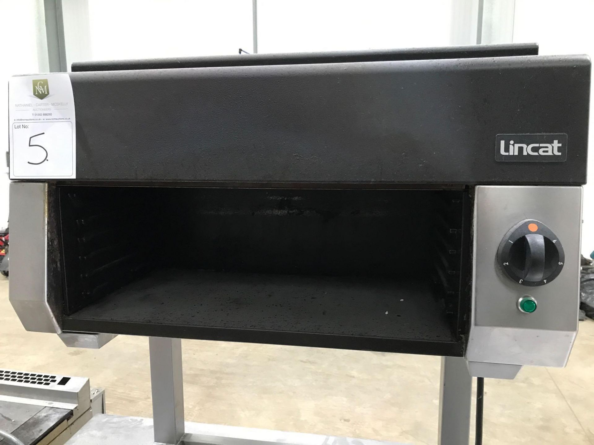 Lincat table top electric grill