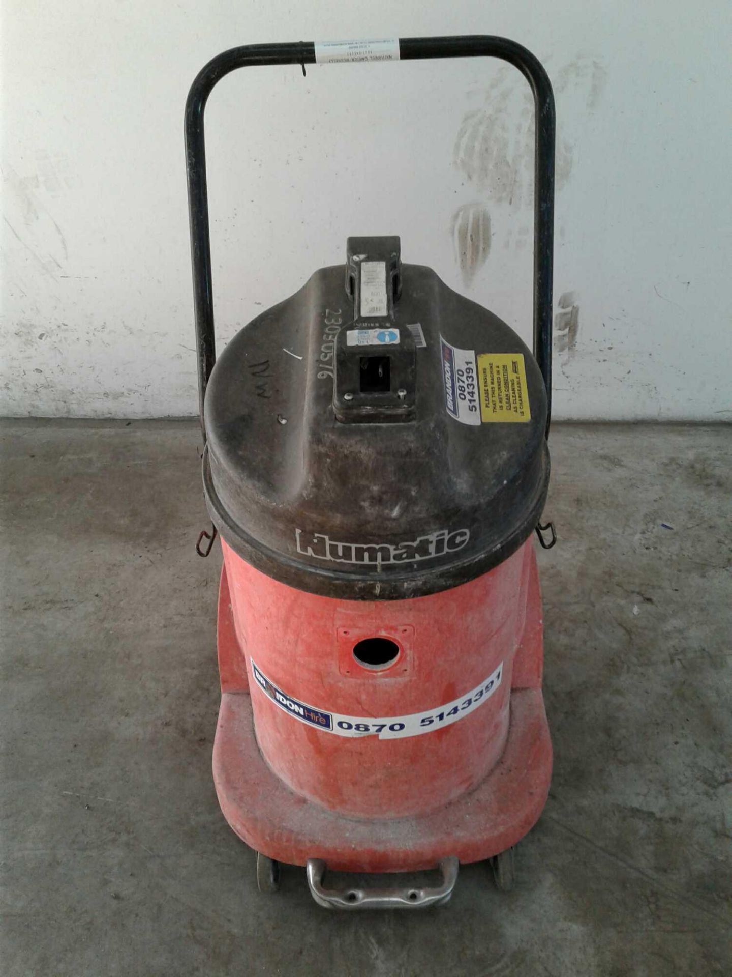 Numatic industrial vacuum cleaner 110v