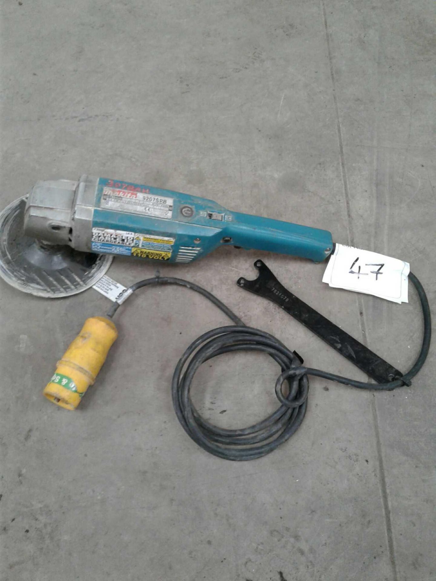 Makita Grinder 110 V