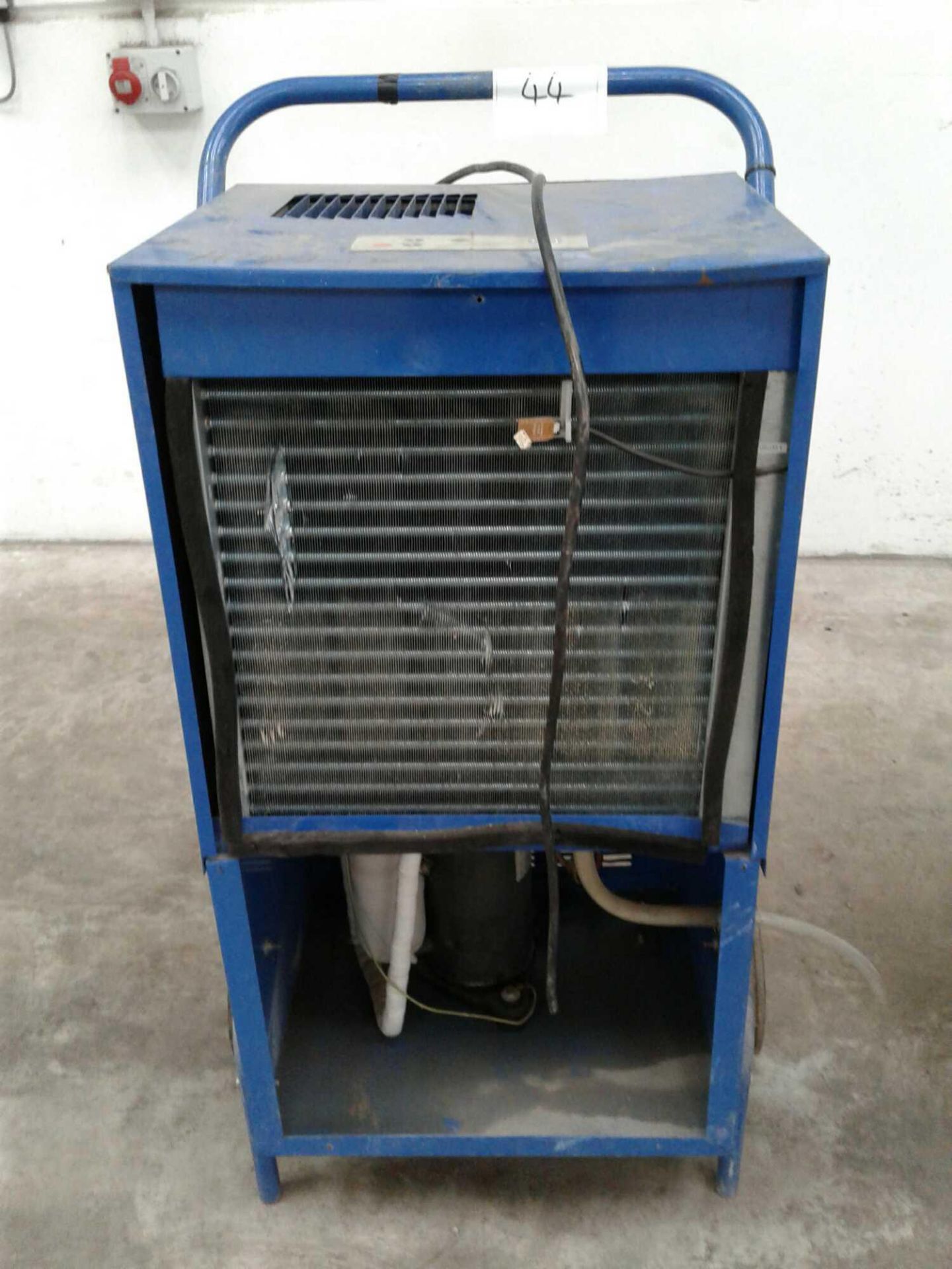 Purline dehumidifier 240 V