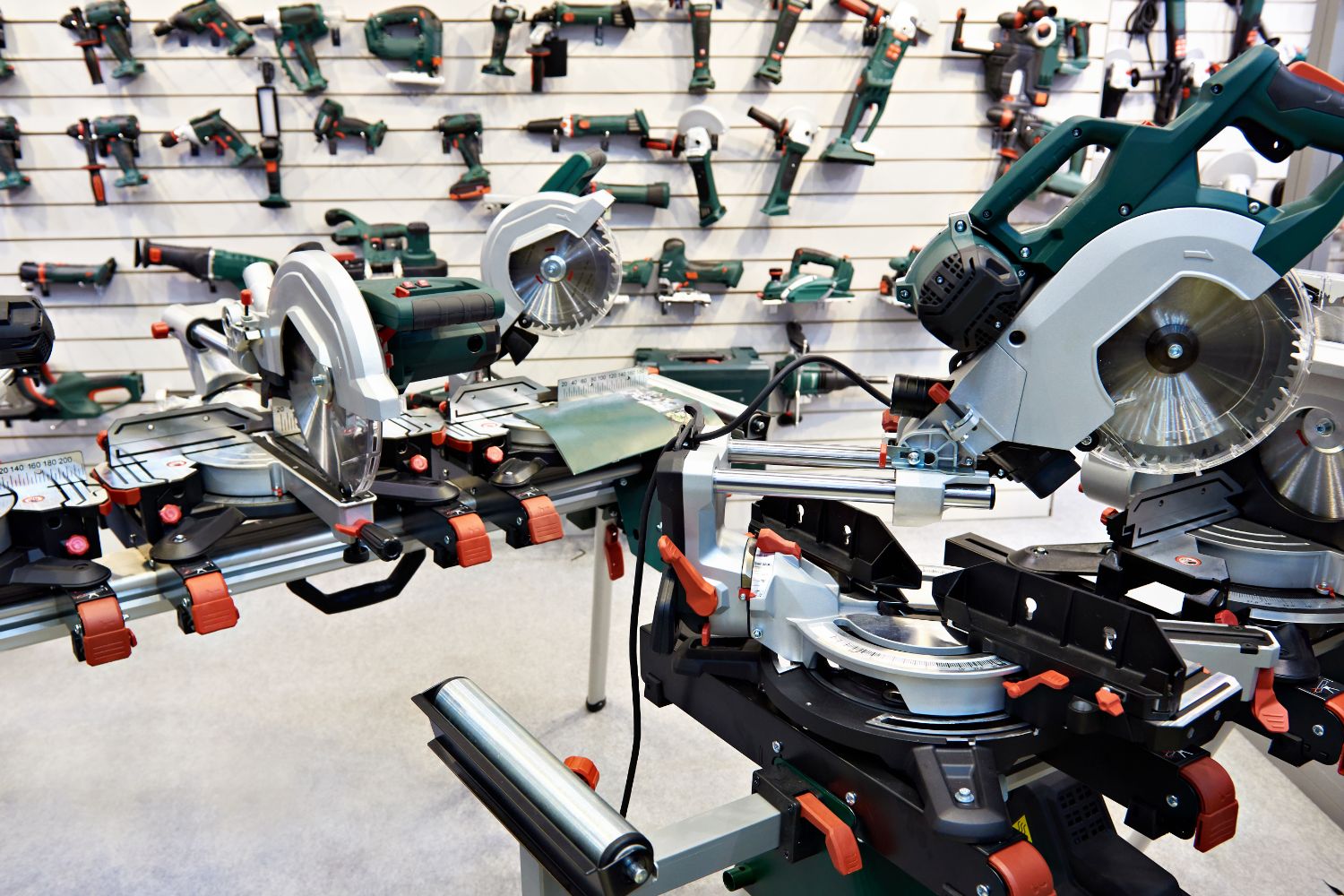 NO RESERVE! – Over 500 Lots of Plant, Tools and Equipment from Leading Hire Companies within the UK