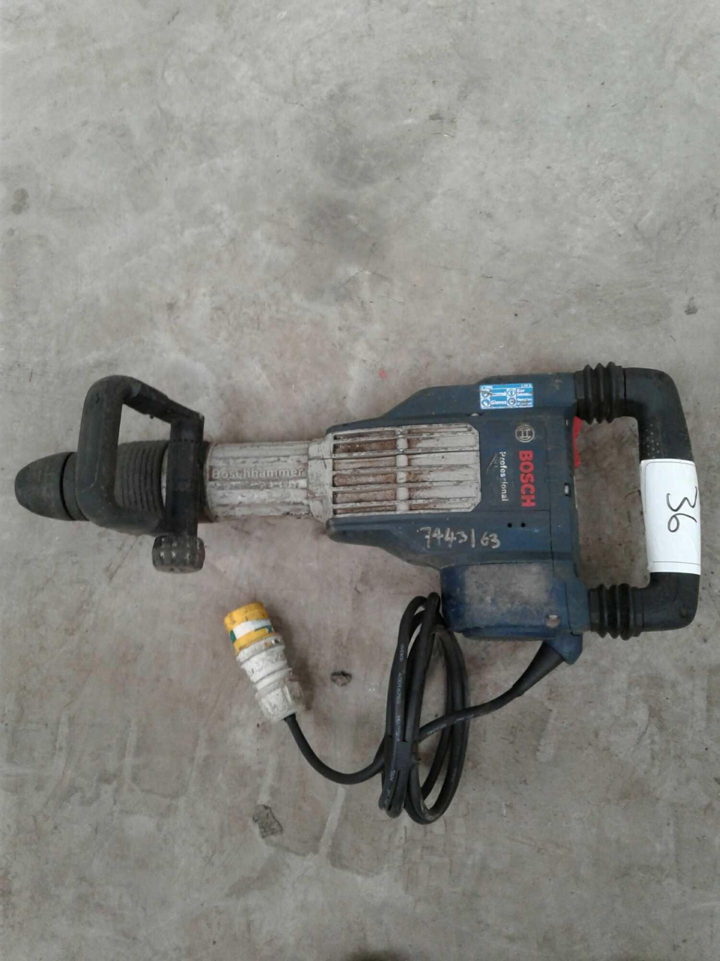 Bosch hammer breaker 110 v