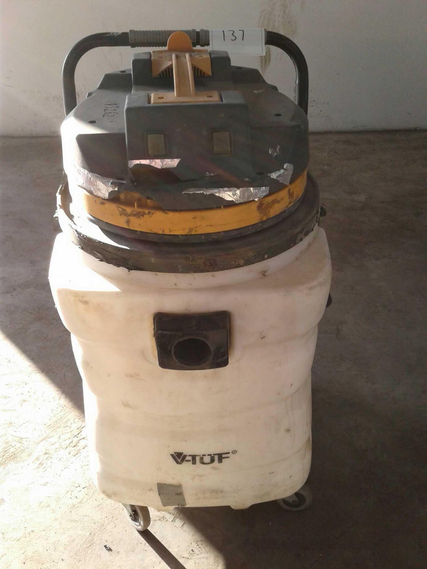 V-TUF industrial vacuum cleaner 110 V