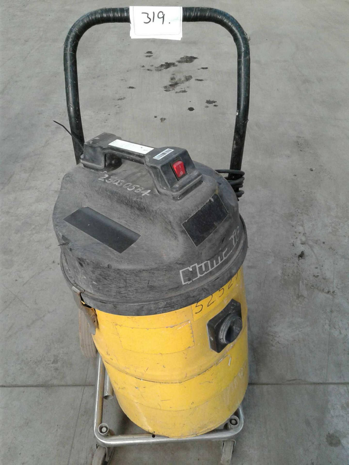 Numatic vacuum cleaner 110 V