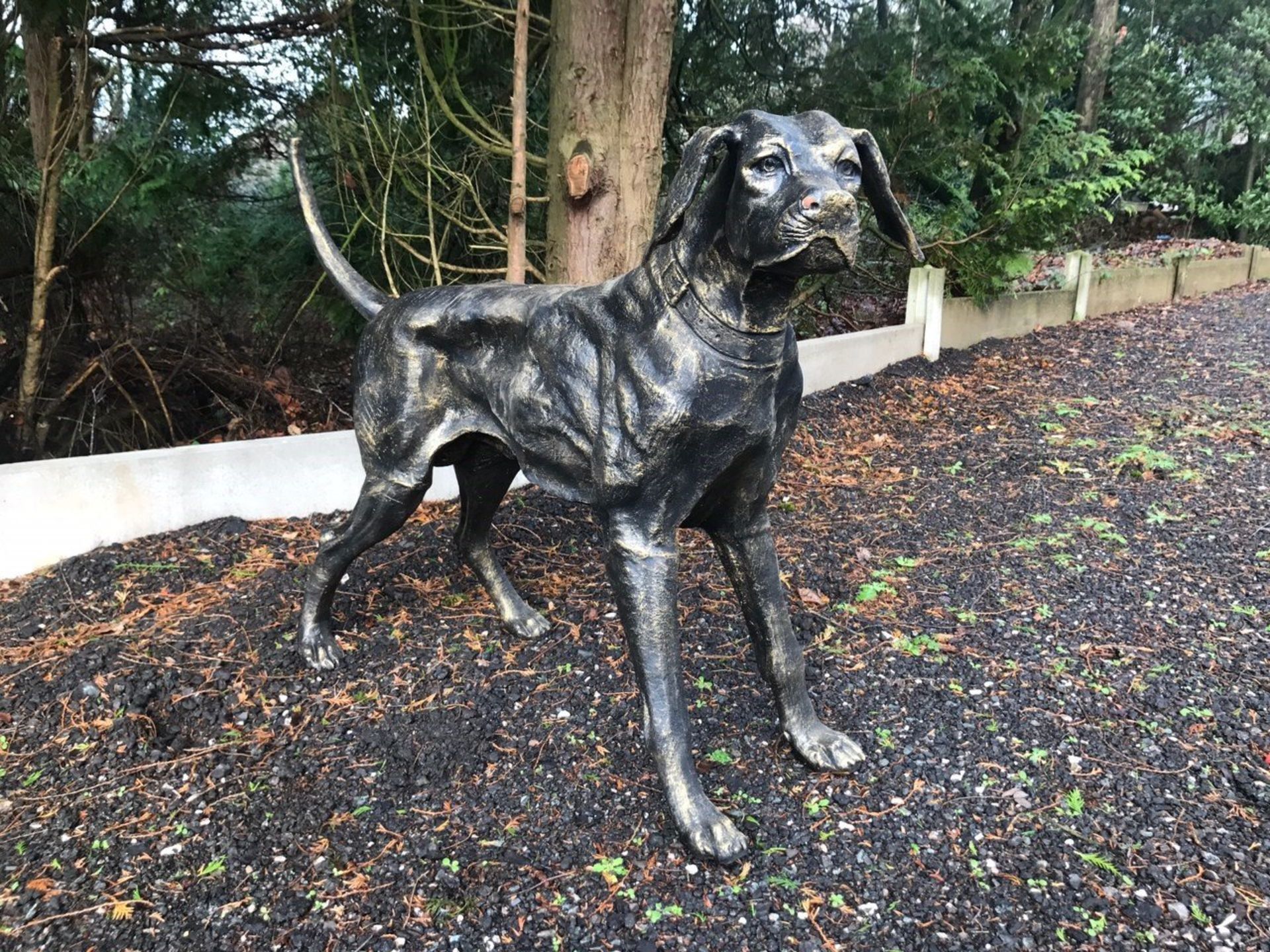 HIGH QUALITY LARGE CAST IRON DOG STATUE IN BRONZE FINISH CRATED